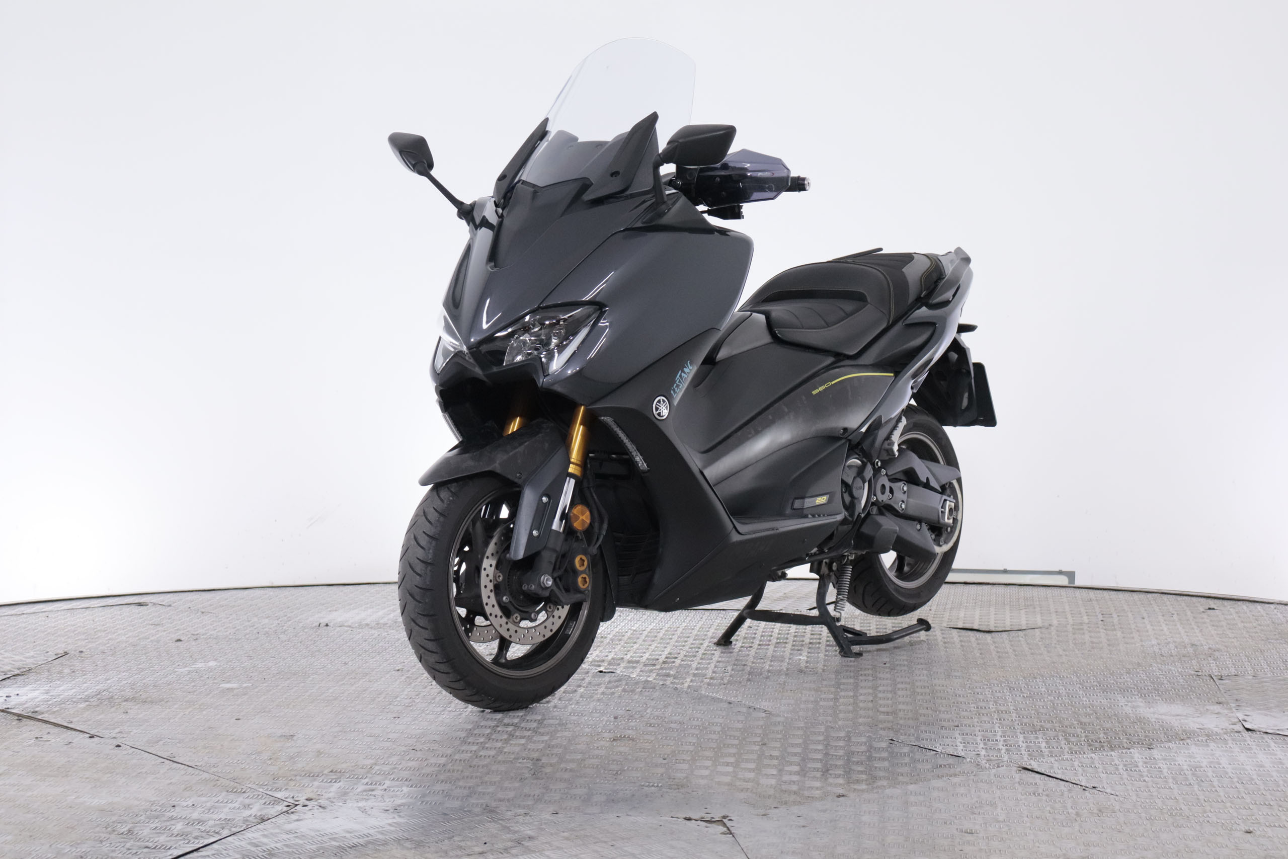 Yamaha T-MAX 560 T-MAX 560 20TH ANNIVERSARY 48CV ABS TCS # FAROS LED,ASIENTOS CALEFACTABLES foto 2