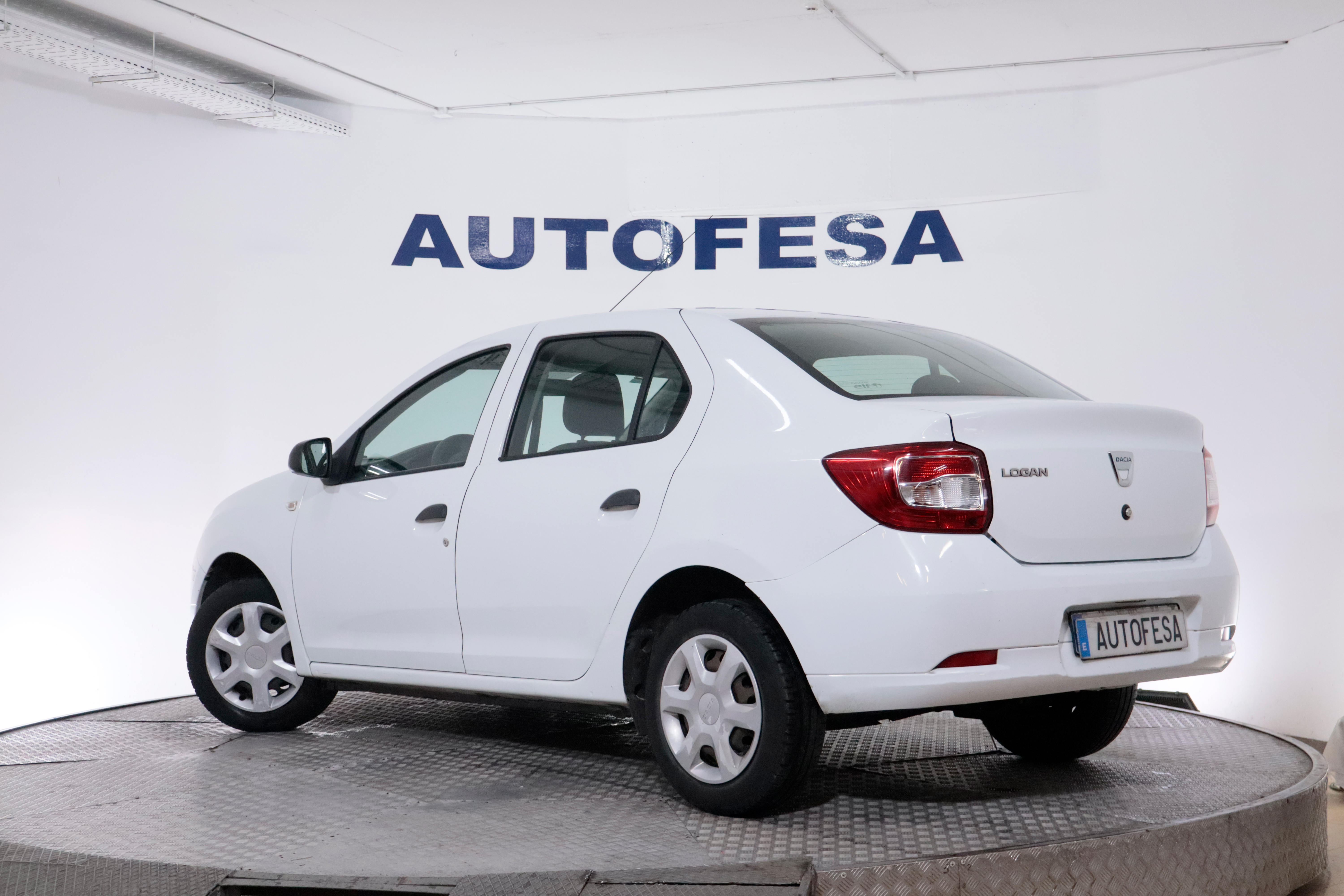 Dacia LOGAN 1.5 DCI 75CV AMBIANCE 4P 1.5 DCI 75CV AMBIANCE 4P foto 9