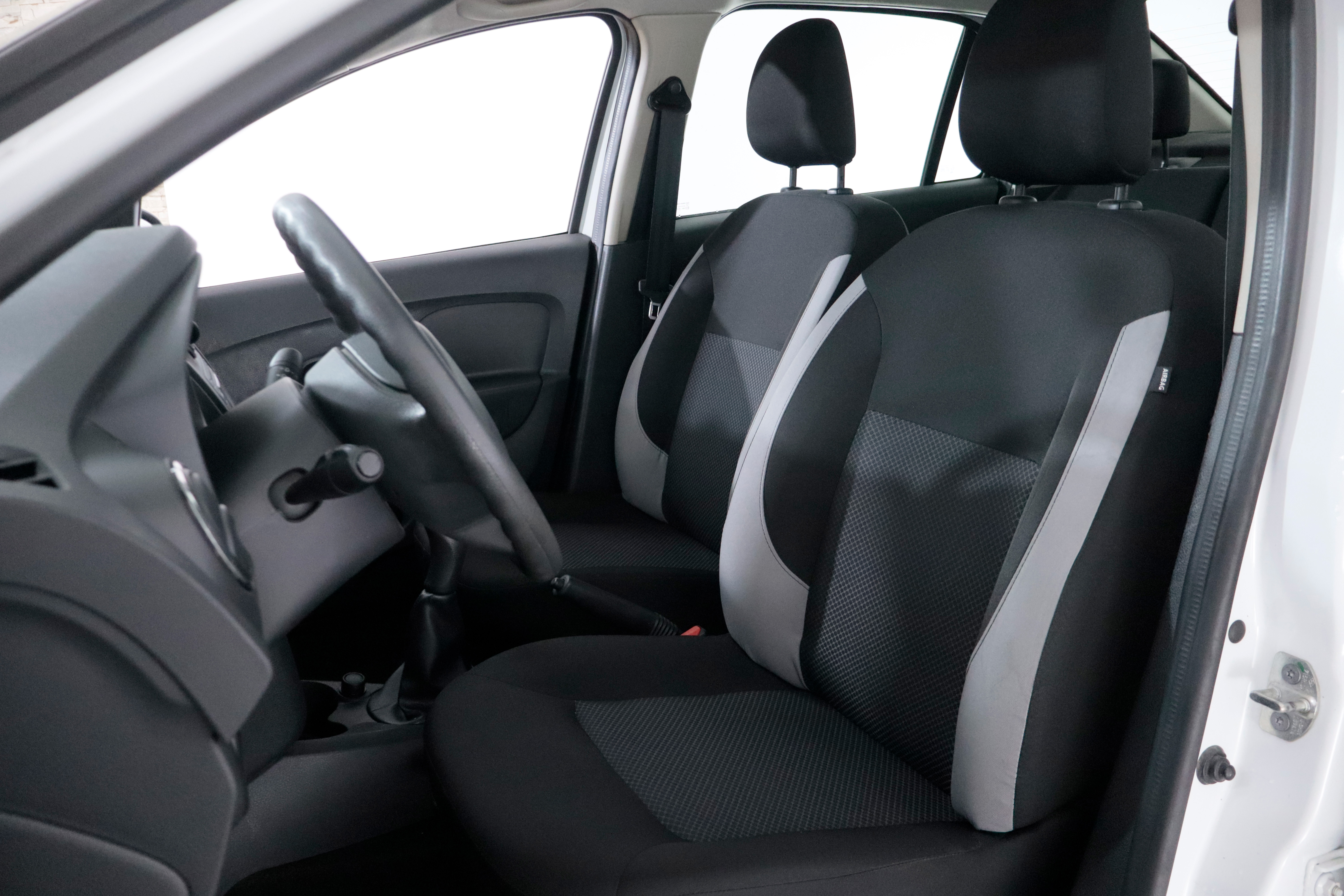 Dacia LOGAN 1.5 DCI 75CV AMBIANCE 4P 1.5 DCI 75CV AMBIANCE 4P foto 20