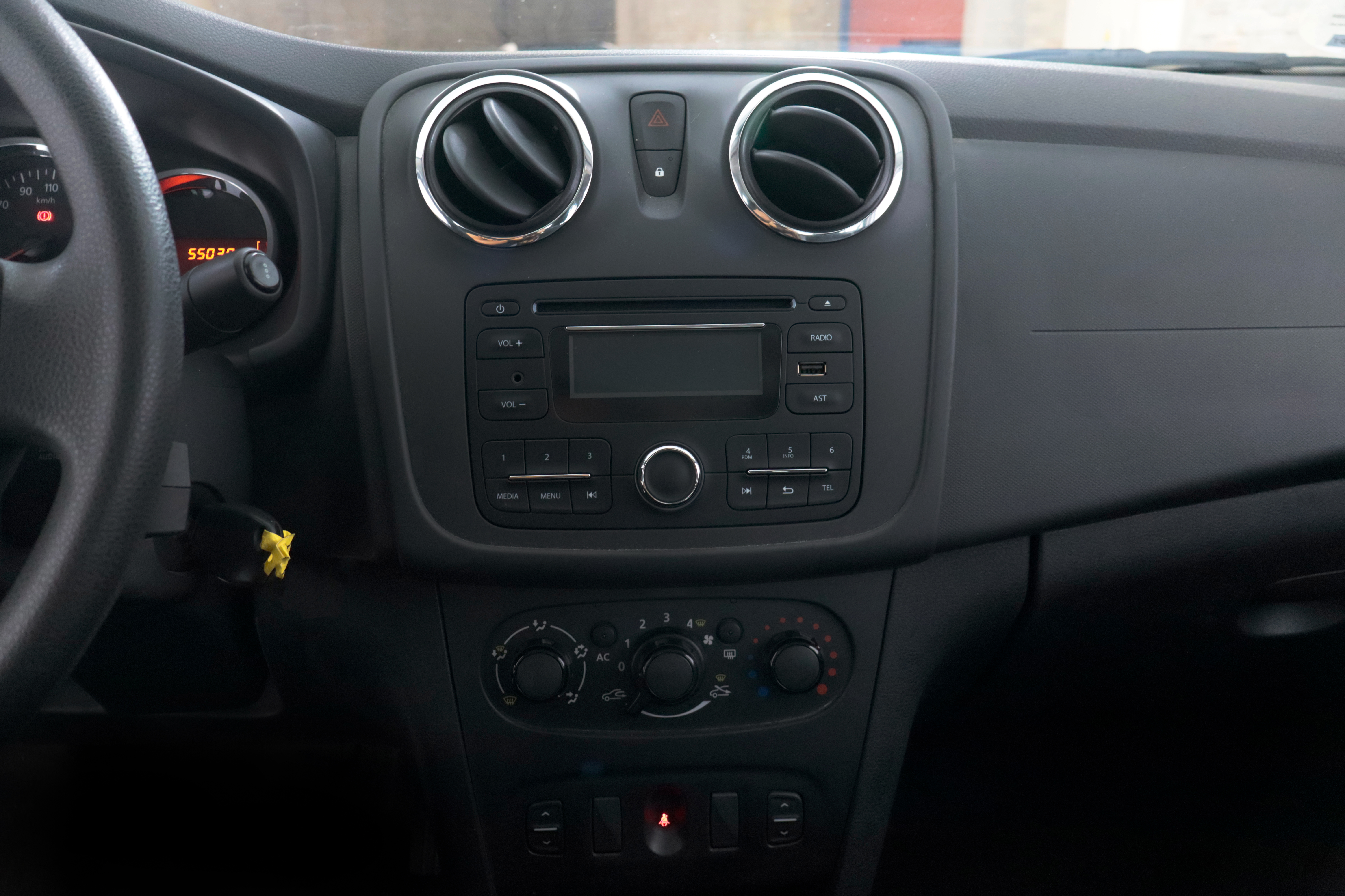 Dacia LOGAN 1.5 DCI 75CV AMBIANCE 4P 1.5 DCI 75CV AMBIANCE 4P foto 17