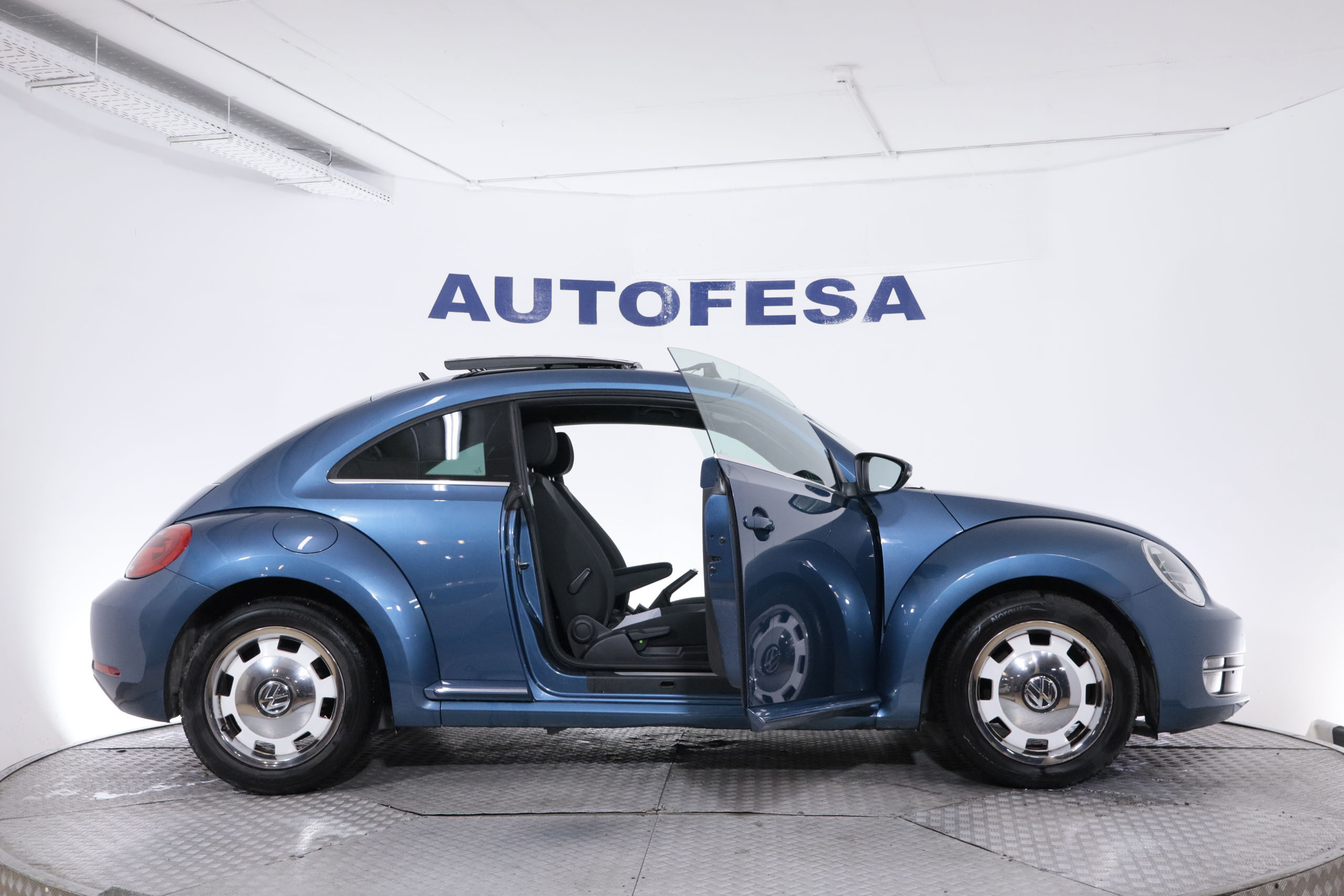Volkswagen Beetle 1.2 TSI 105CV VINTAGE 3P # TECHO ELECTRICO foto 7