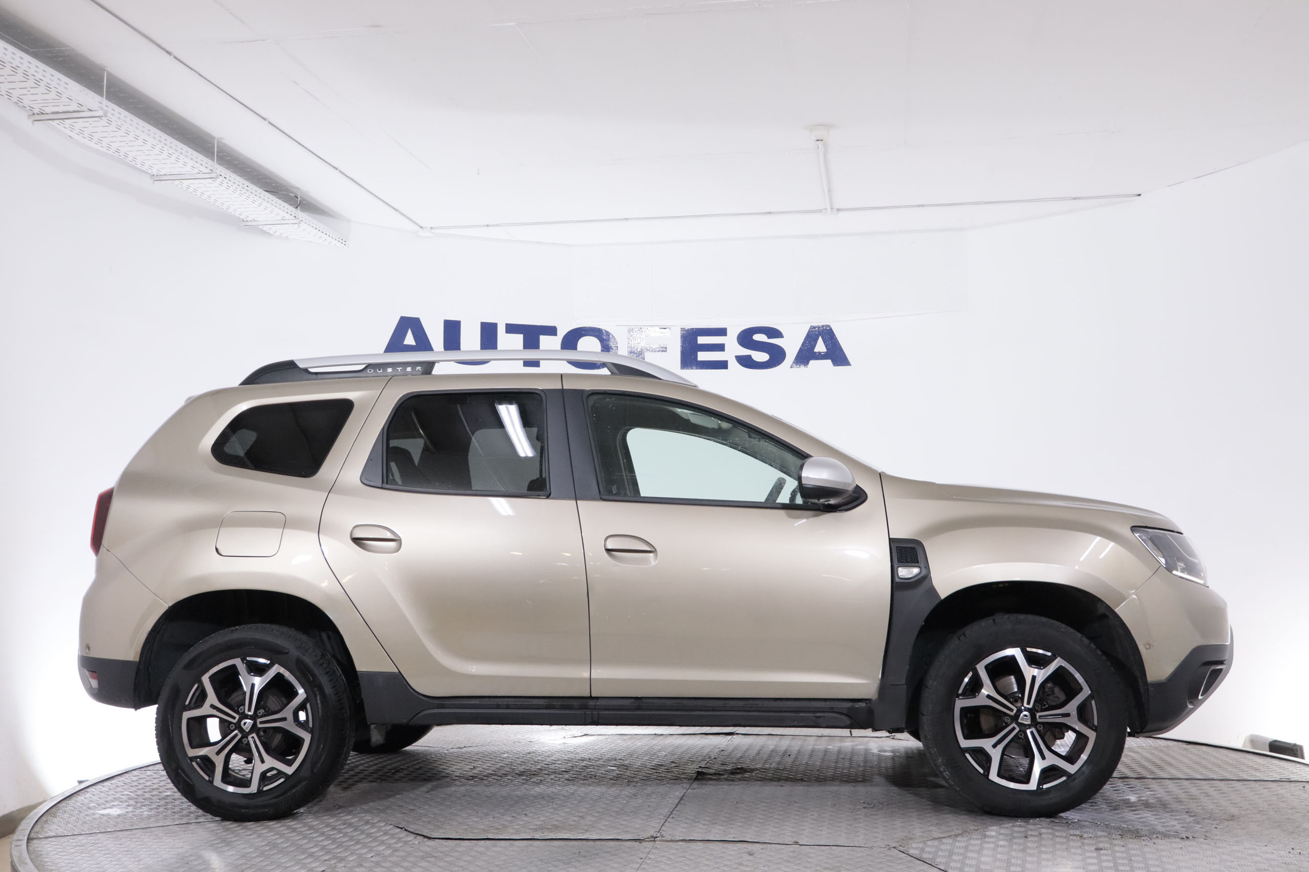 Dacia Duster 1.3 TCE 150CV PRESTIGE 4X2 5P # PARKTRONIC,CAMARA TRASERA foto 10