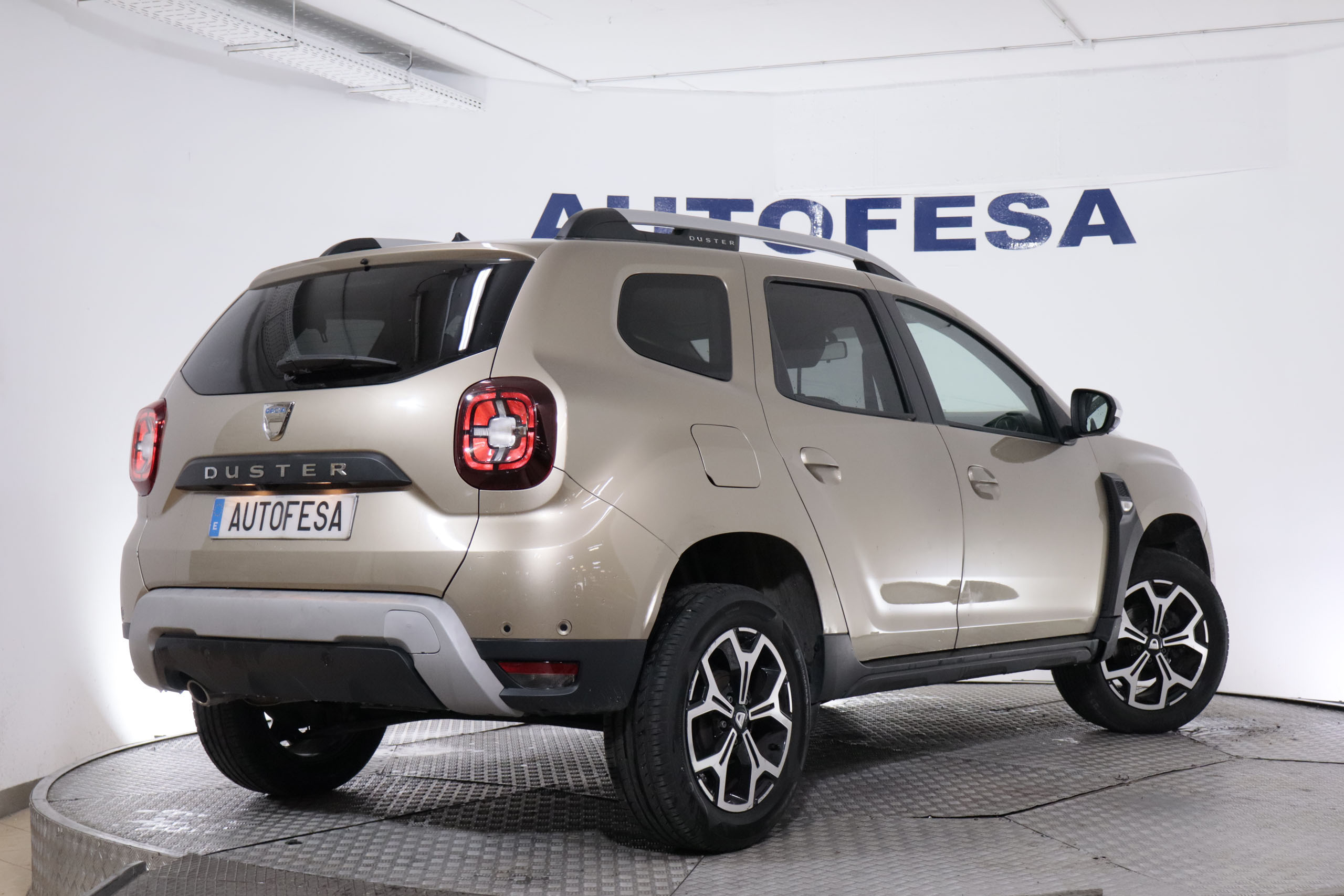 Dacia Duster 1.3 TCE 150CV PRESTIGE 4X2 5P # PARKTRONIC,CAMARA TRASERA foto 6