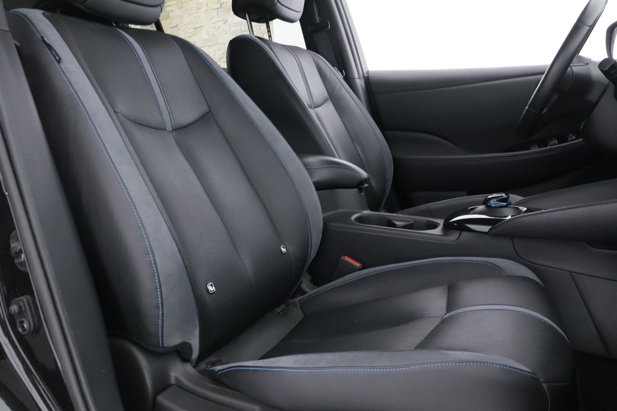 Nissan Leaf 40KWH ELECTRICO TEKNA AUTO 150CV 5P # NAVY,PARKTRONIC foto 25