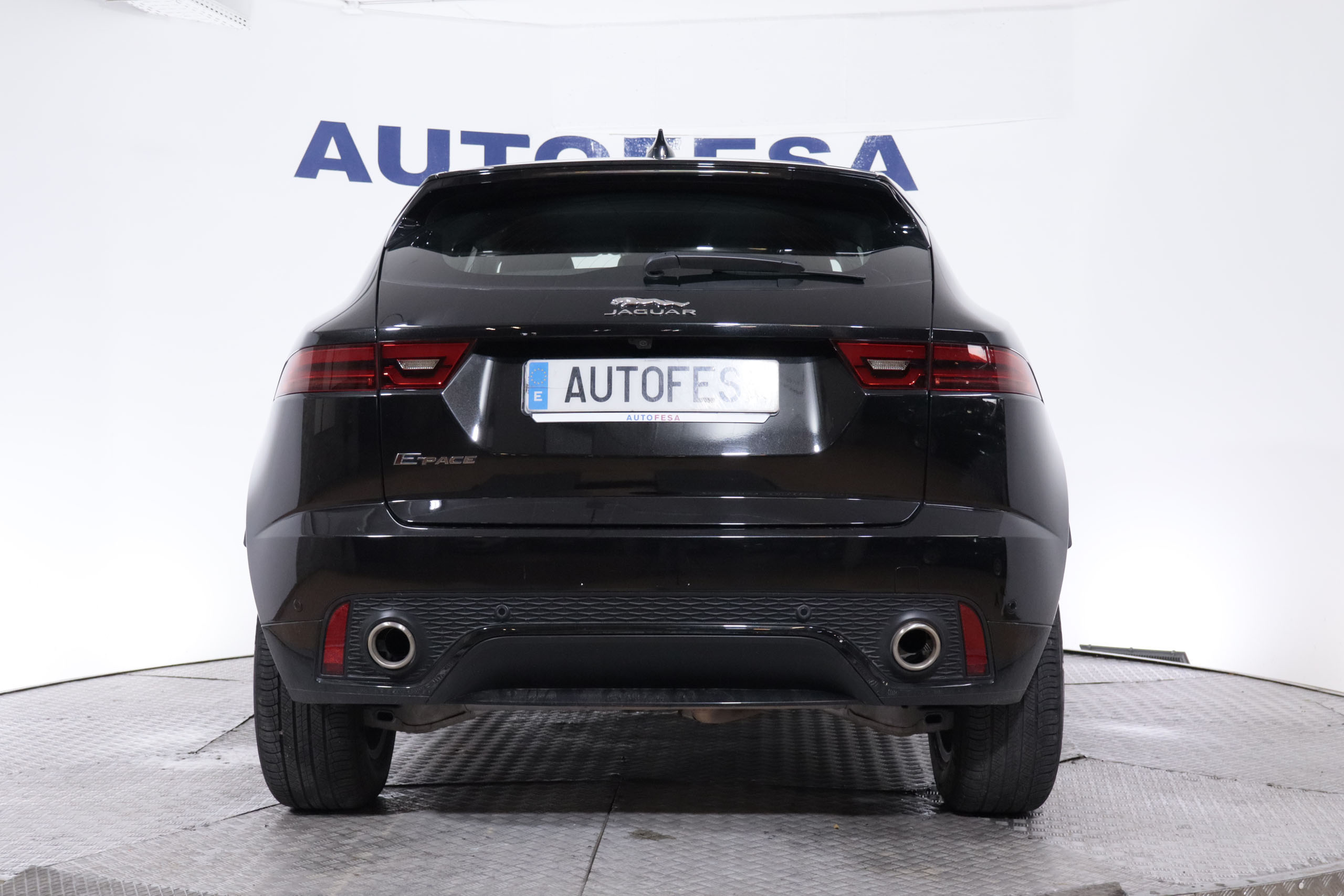 Jaguar E-pace E-PACE 2.0 MHEV R-DYNAMIC 4WD 200CV AUTO 5P S/S # NAVY, CUERO, FAROS LED, CAMARA 360 foto 7