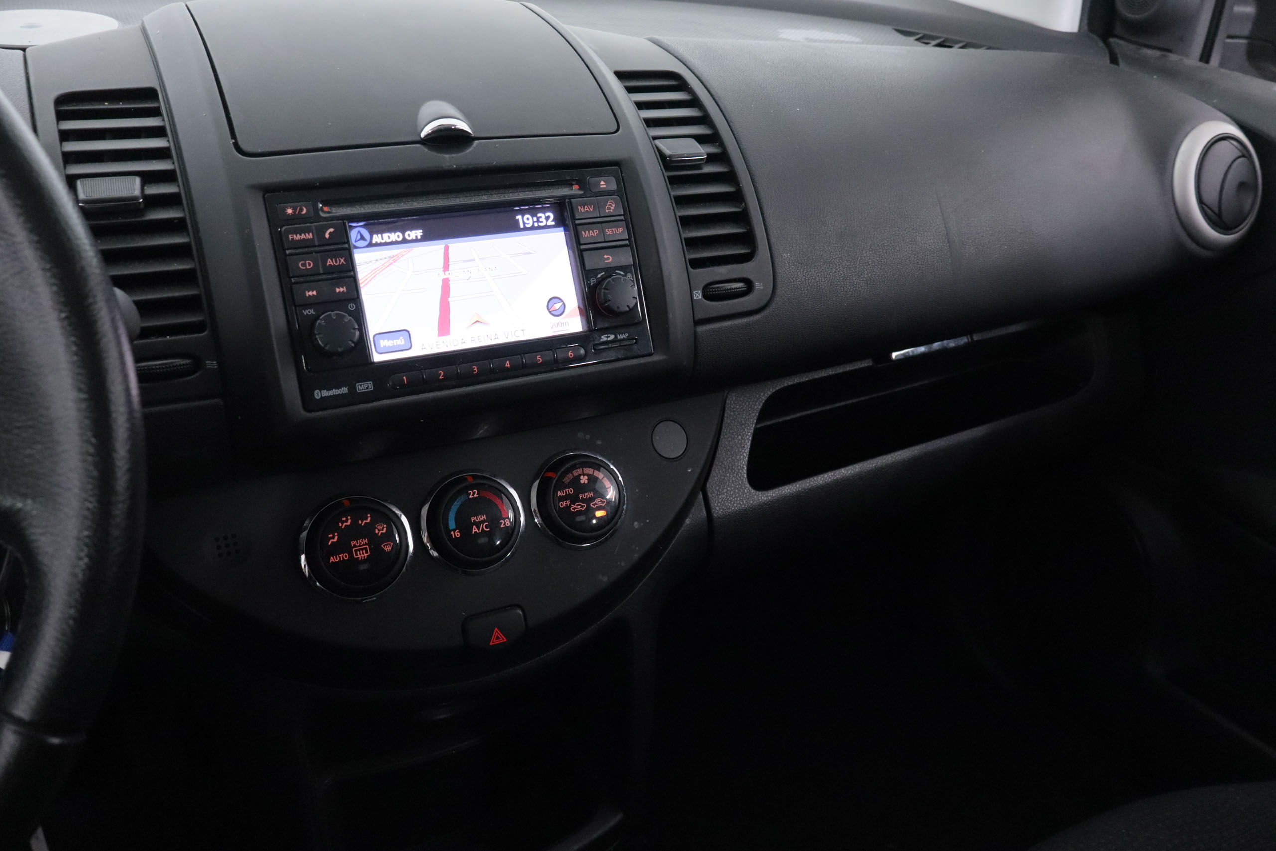 Nissan Note 1.5 DCI 90CV TEKNA 5P # NAVY,PARKTRONIC foto 15