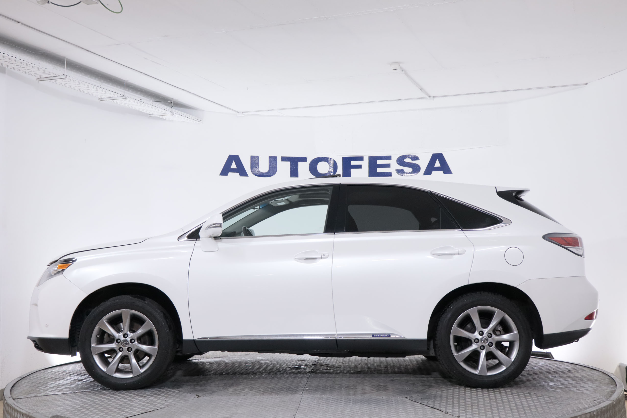 Lexus Rx 450h 3.5 V6 AWD PRESIDENT AUTO 299CV 5P # TECHO ELE,CUERO,NAVY foto 5