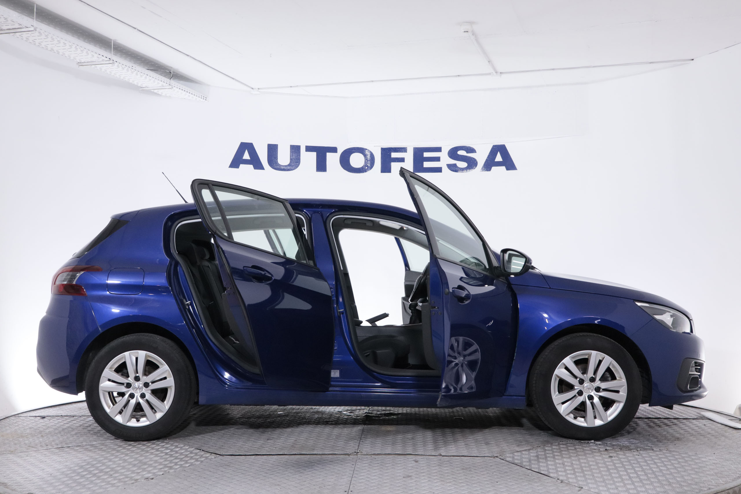 Peugeot 308 1.2 PURETECH 110CV ACTIVE 5P # NAVY,PARKTRONIC 1.2 PURETECH 110CV ACTIVE 5P # NAVY,PARKTRONIC foto 9