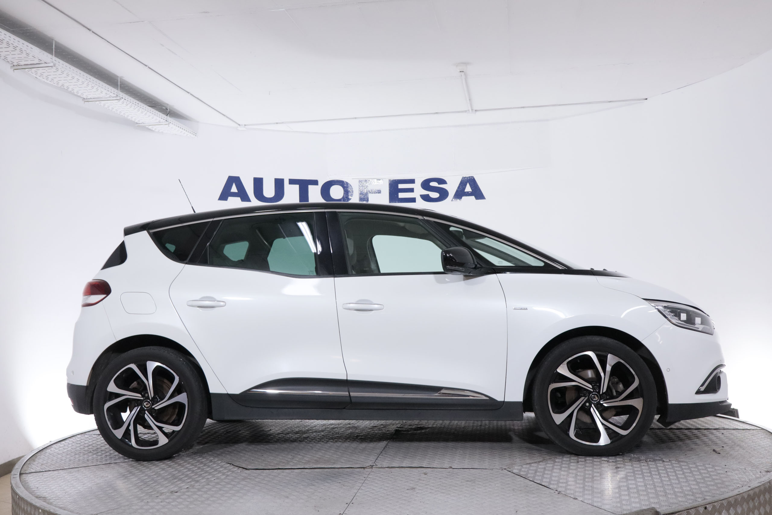 Renault Scenic 1.6 DCI 160CV AUTO EDITION ONE 5P #TECHO PANORAMICO,NAVY,PARKTRONIC foto 11