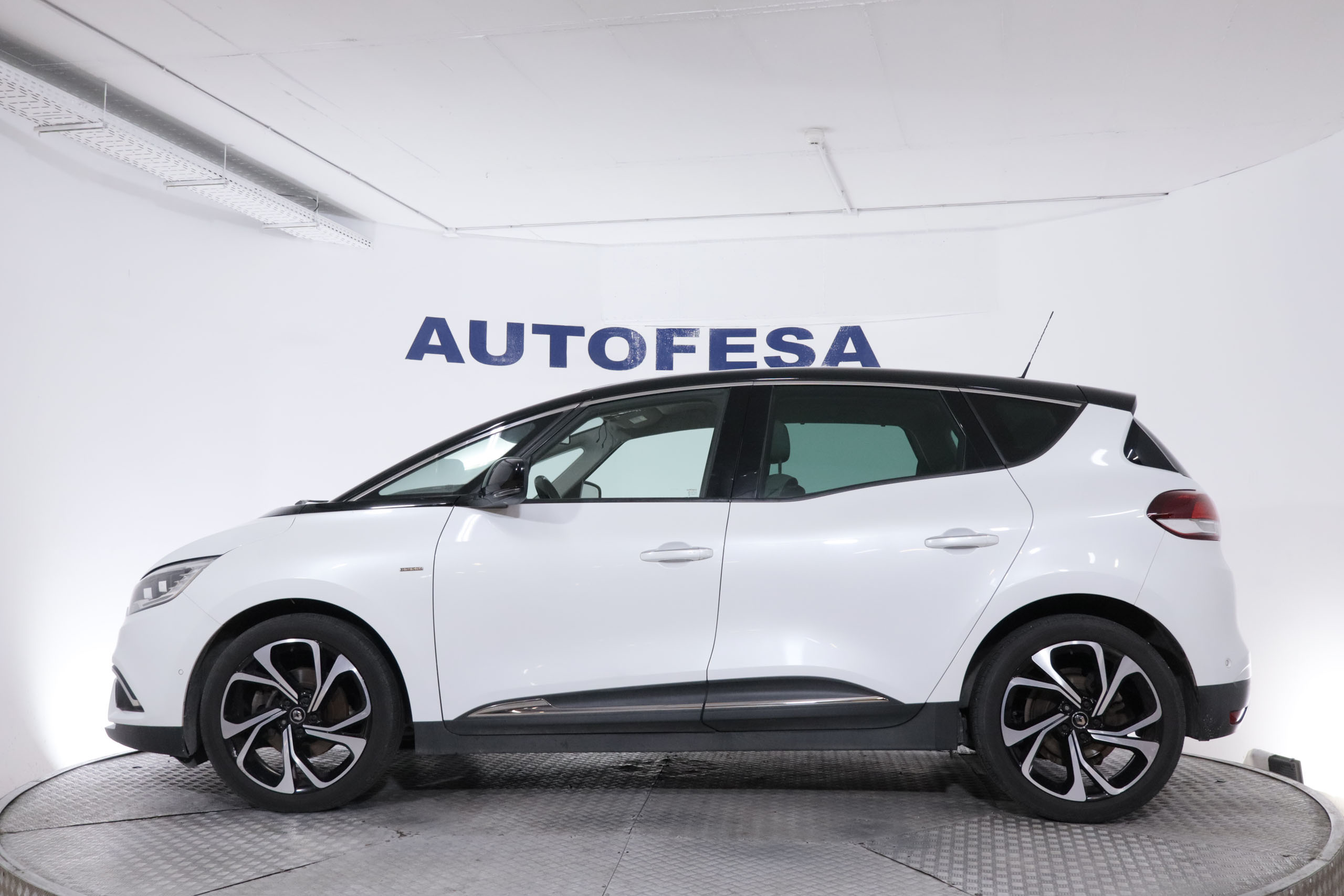 Renault Scenic 1.6 DCI 160CV AUTO EDITION ONE 5P #TECHO PANORAMICO,NAVY,PARKTRONIC foto 5