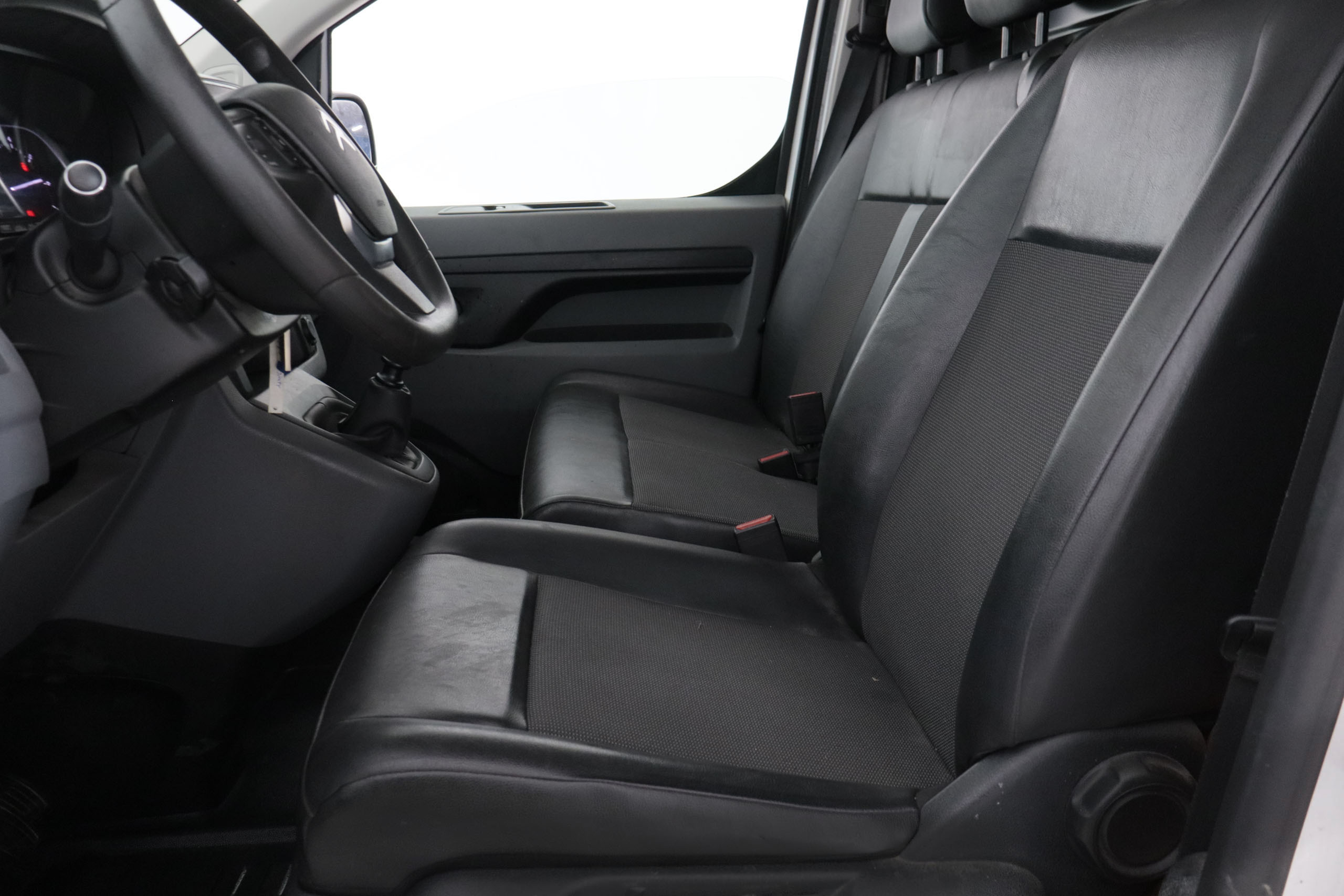 Citroen Jumpy JUMPY XL 1.5 BLUEHDI 120CV 4P VENTA SOLO PROFESIONALES # IVA DEDUCIBLE,NAVY foto 22