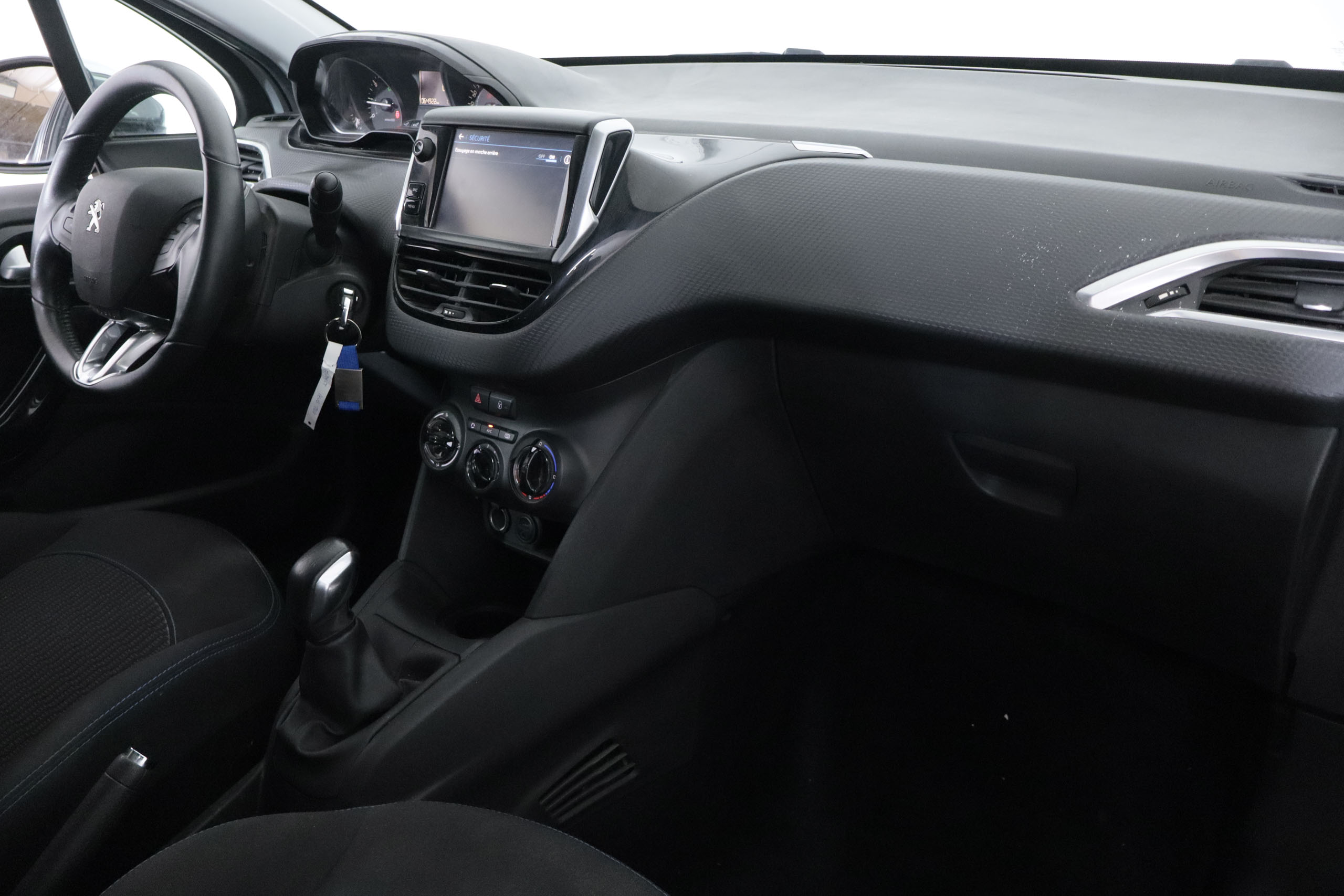 Peugeot 208 1.2 PURETECH 82CV STYLE 5P # NAVY,PARKTRONIC 1.2 PURETECH 82CV STYLE 5P # NAVY,PARKTRONIC foto 15