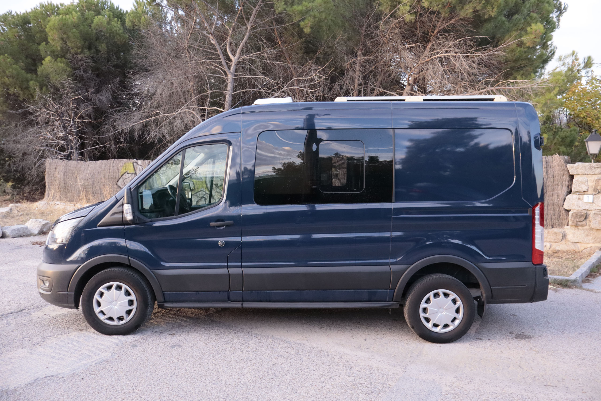 Ford Transit L2 MIXTA 2.0 MHEV CAMPER 130CV TREND 4P # CAMARA TRASERA foto 6