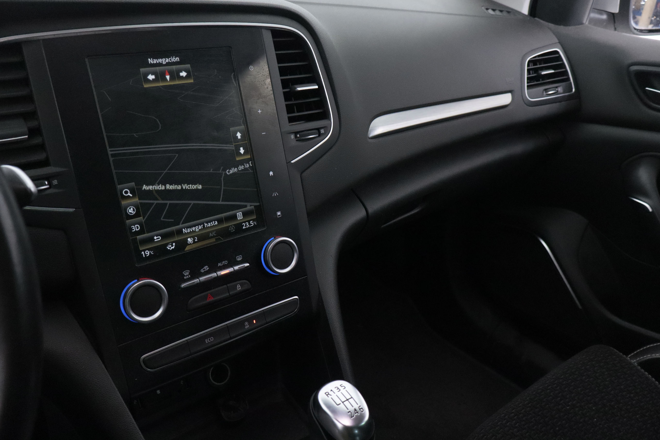 Renault Megane 1.2 TCE 130CV INTENS 5P # NAVY,PARKTRONIC,CAMARA TRASERA foto 17