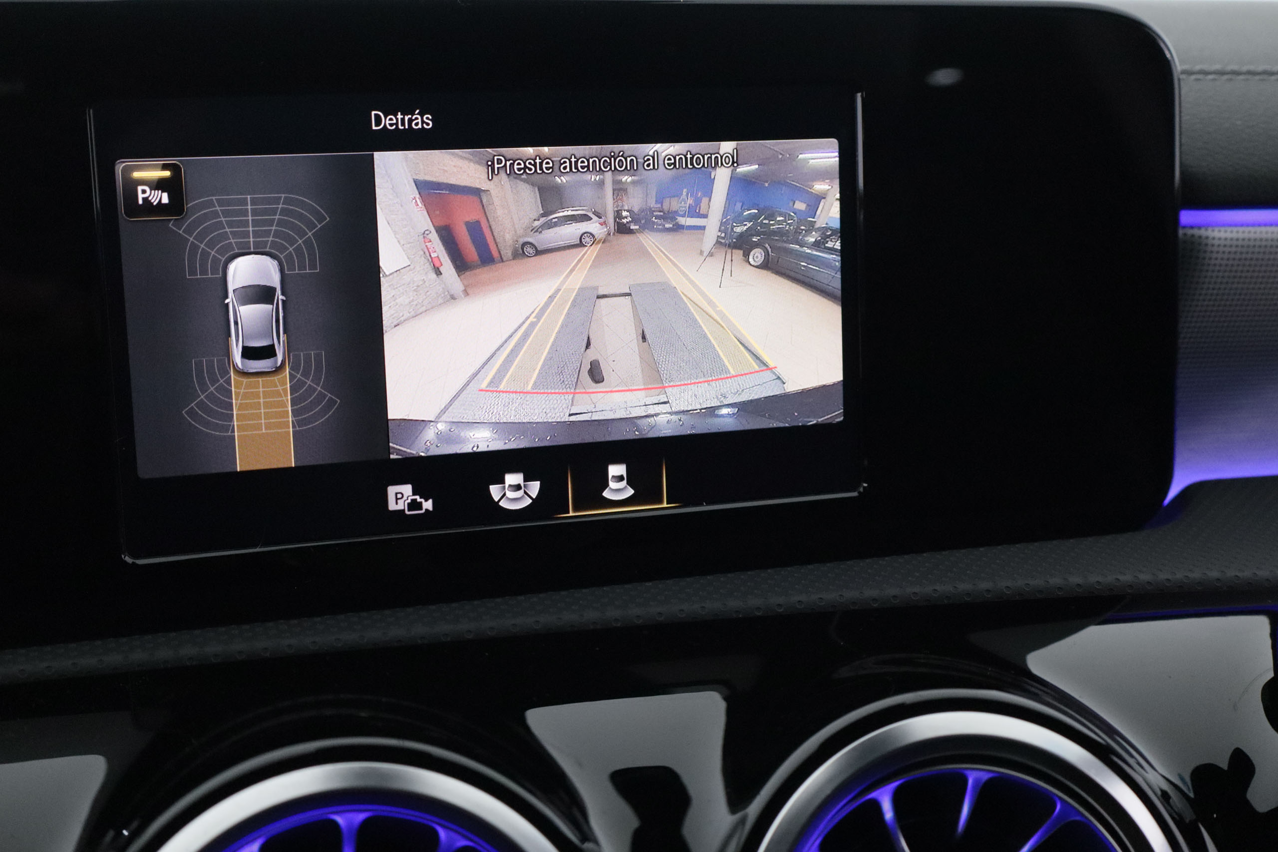 Mercedes-benz A 250 CLASE A 250e SEDAN AMG LINE AUTO 218CV 4P # NAVY,CAMARA TRASERA foto 23