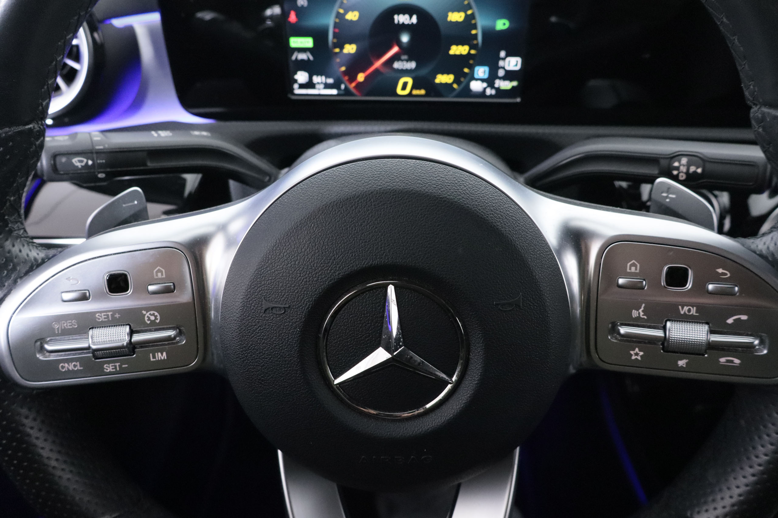 Mercedes-benz A 250 CLASE A 250e SEDAN AMG LINE AUTO 218CV 4P # NAVY,CAMARA TRASERA foto 17