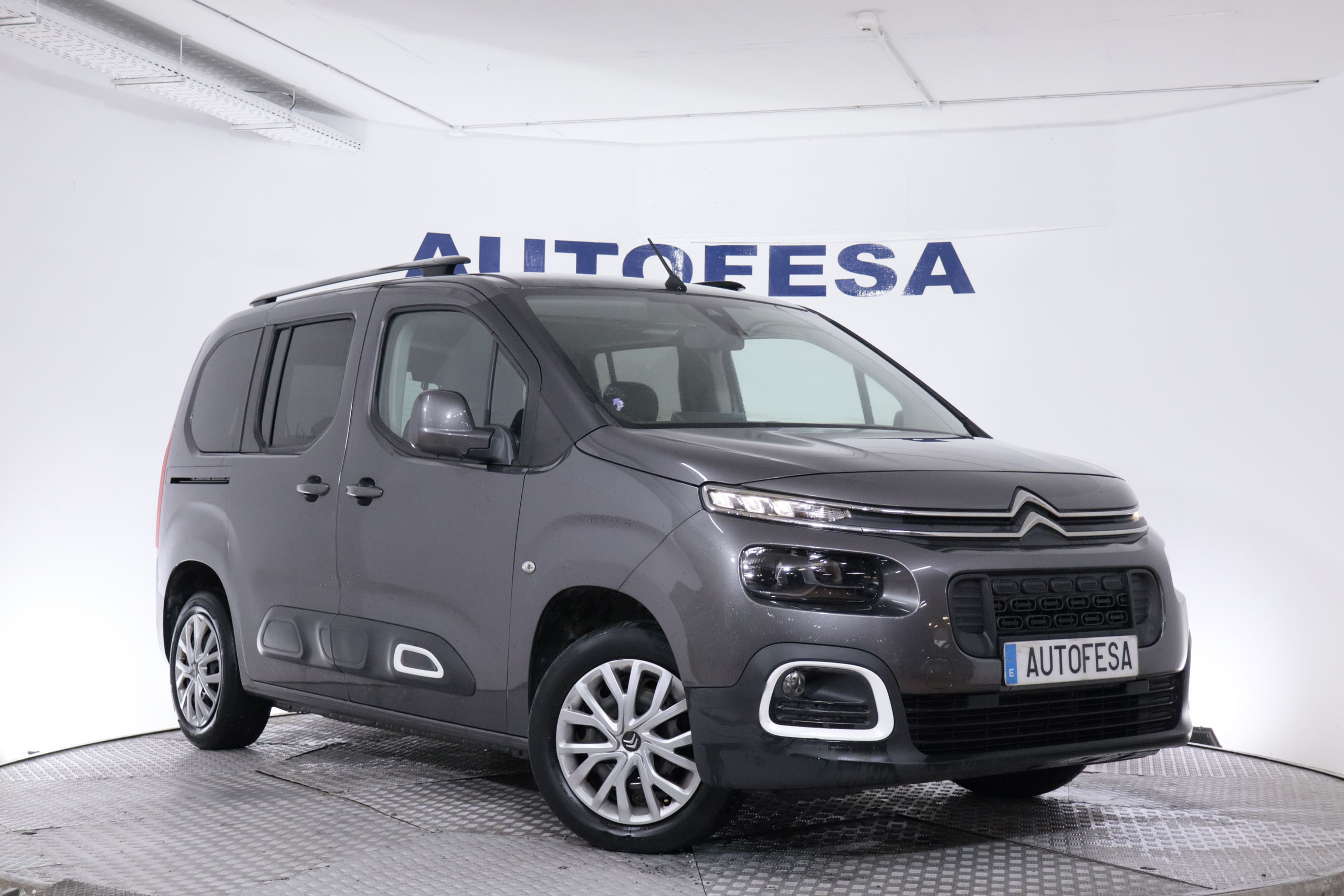 Citroen Berlingo TALLA M 1.2i FEEL 110CV 5P # NAVY,PARKTRONIC,CAMARA TRASERA foto 10