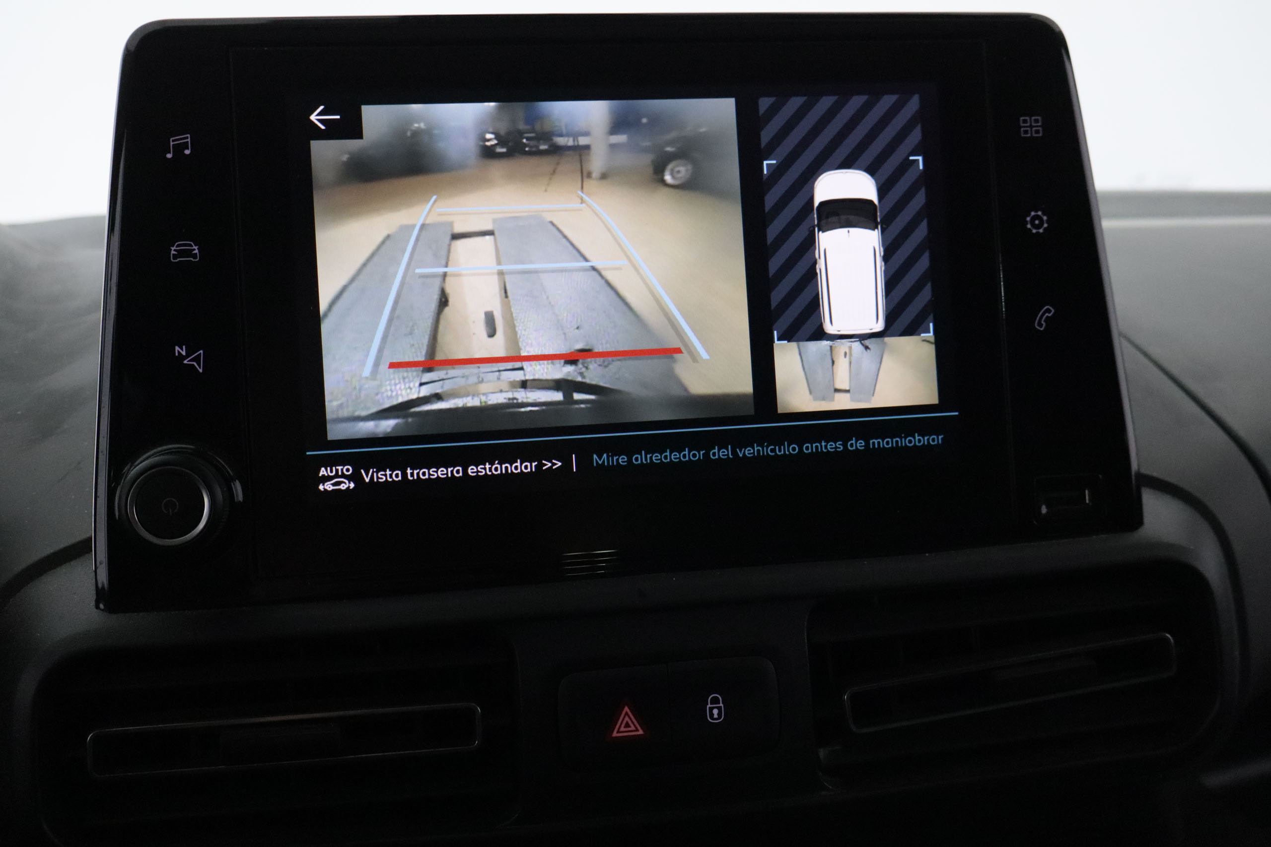 Citroen Berlingo TALLA M 1.2i FEEL 110CV 5P # NAVY,PARKTRONIC,CAMARA TRASERA foto 18