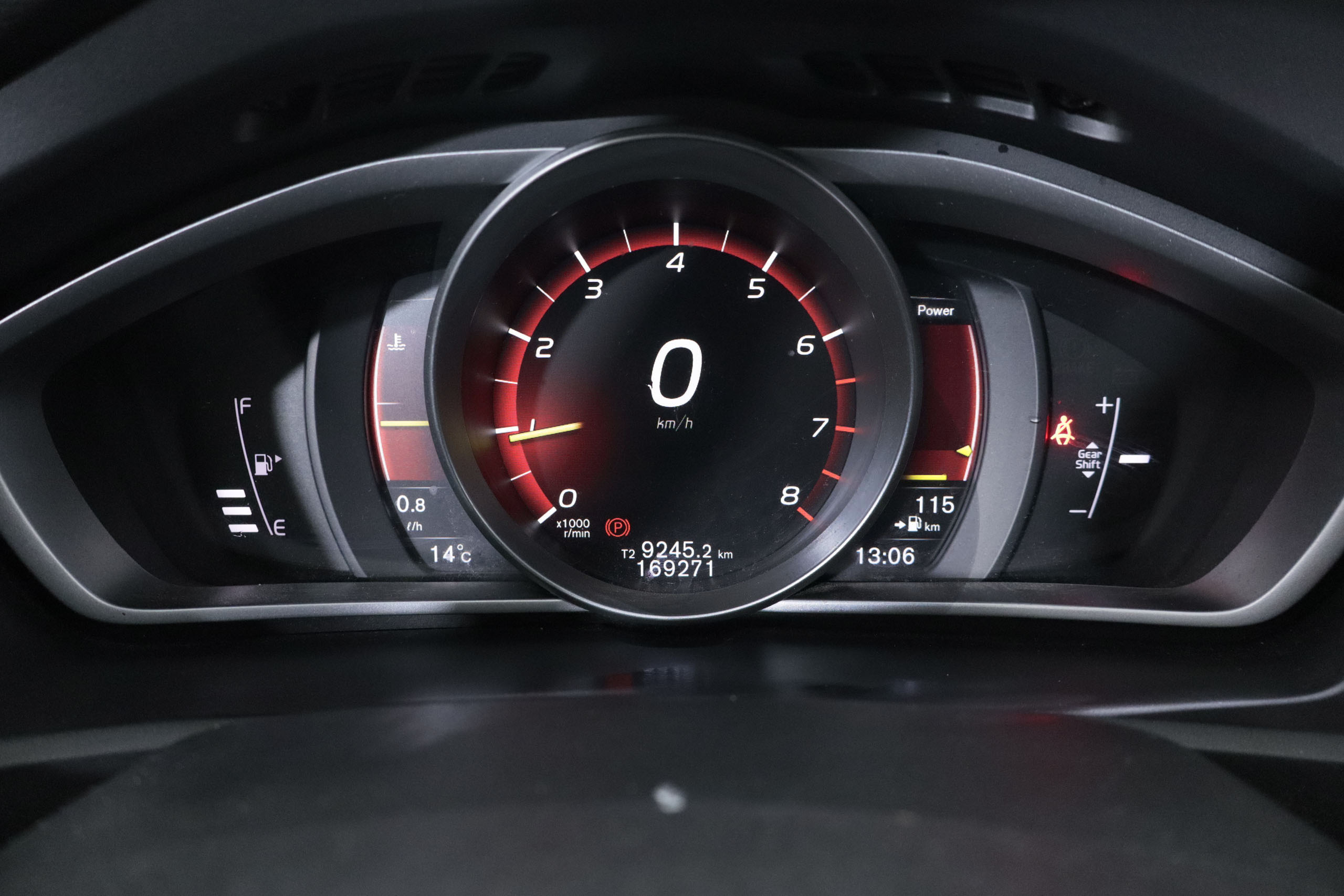 Volvo V40 2.0 T2 R-DESIGN 122CV 5P # CUERO, foto 21