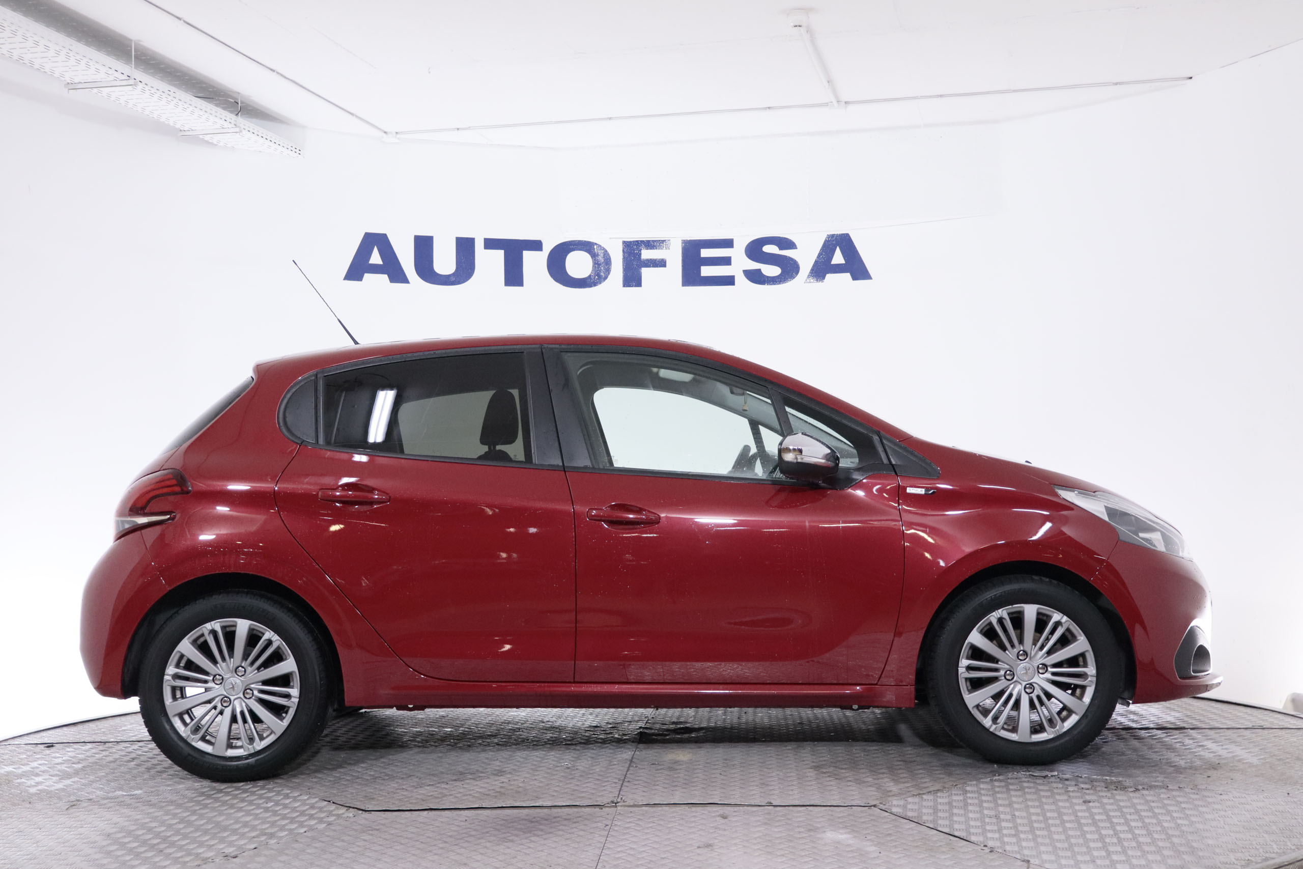 Peugeot 208 1.2 STYLE 82CV 5P # NAVY foto 6