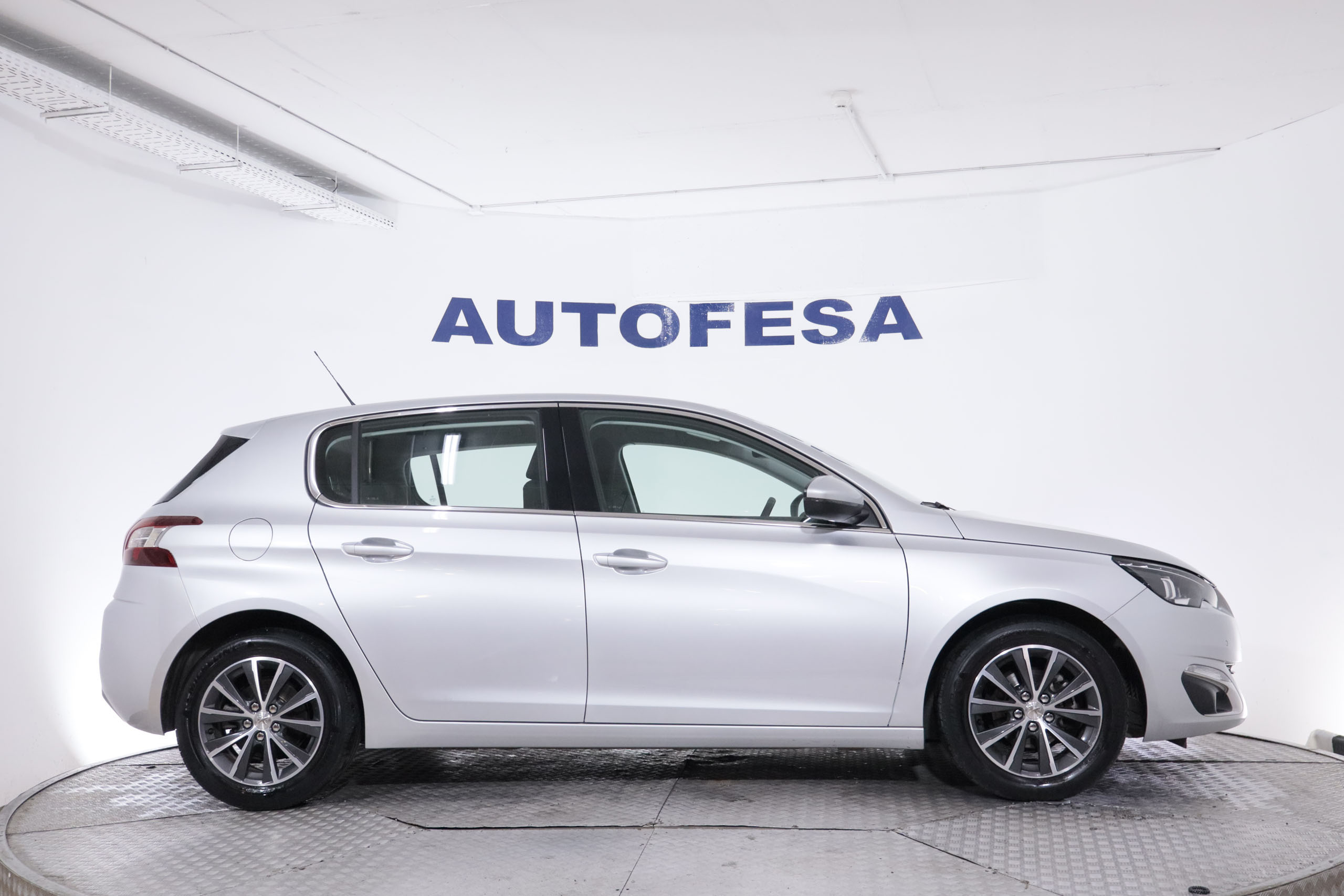 Peugeot 308 1.2 110CV ALLURE 5P foto 10