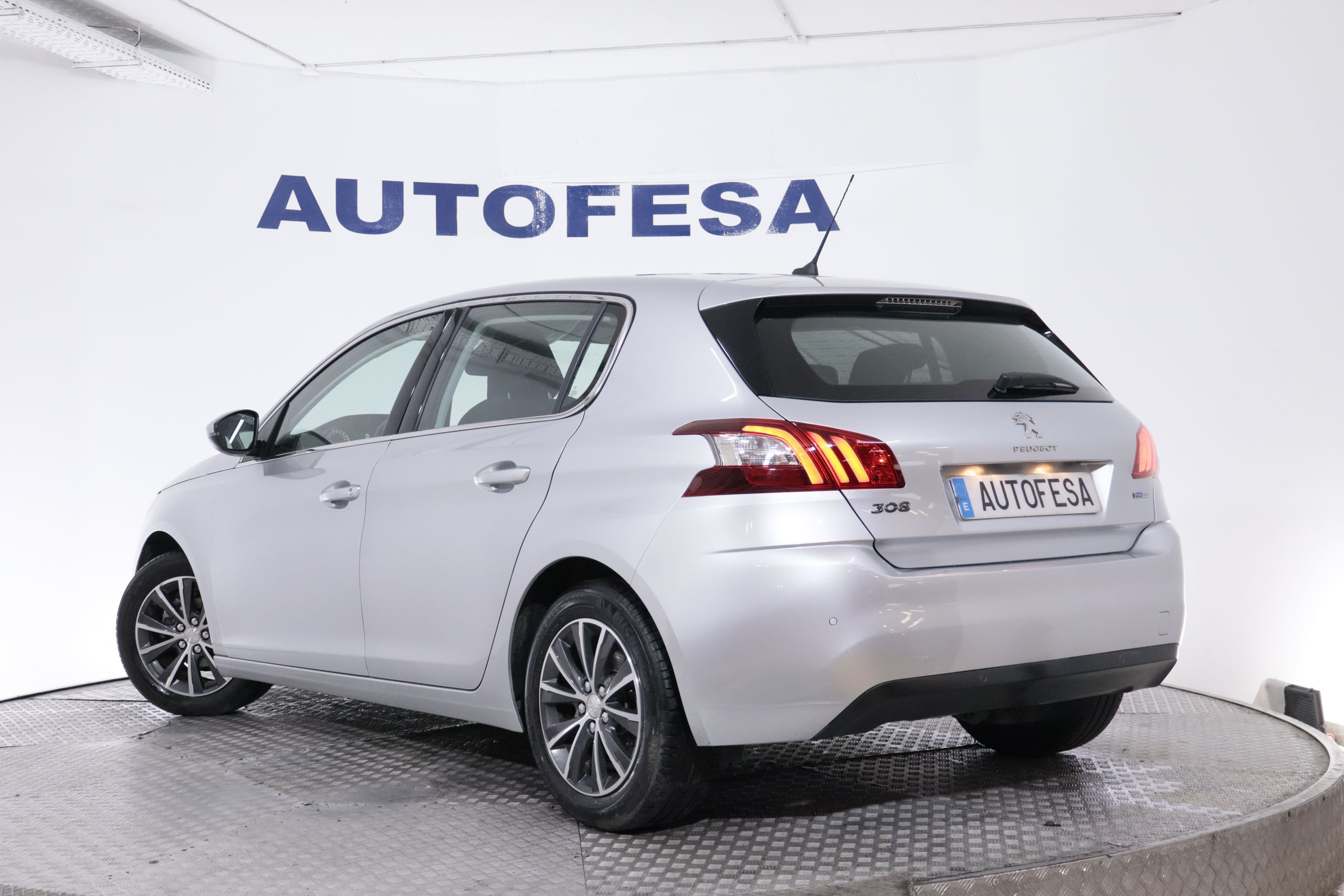 Peugeot 308 1.2 110CV ALLURE 5P foto 6