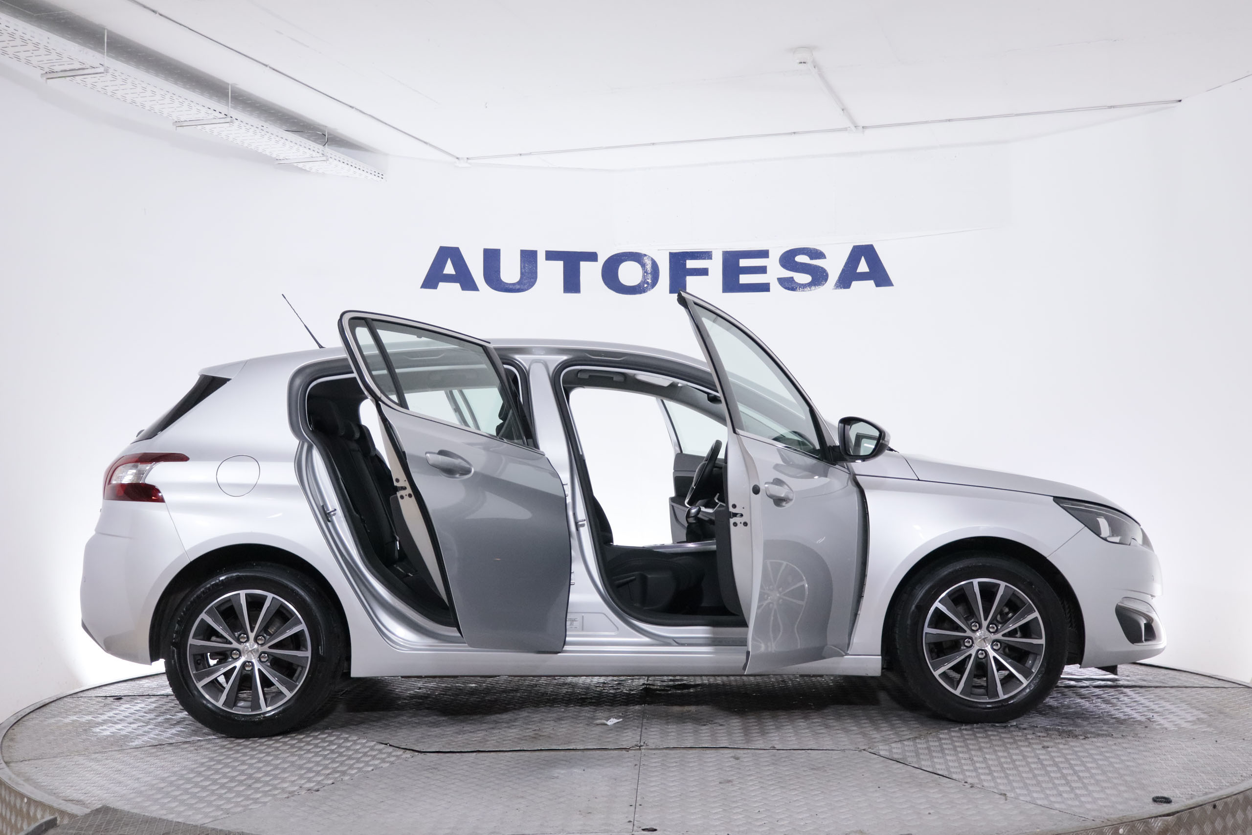 Peugeot 308 1.2 110CV ALLURE 5P foto 13