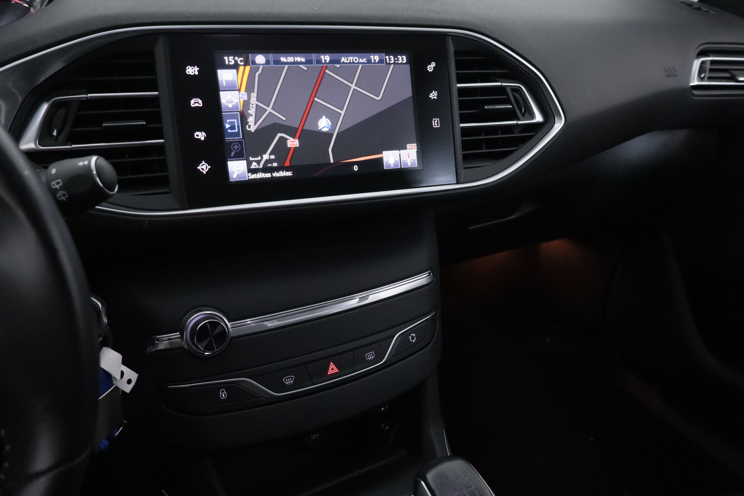 Peugeot 308 1.2 110CV ALLURE 5P foto 17