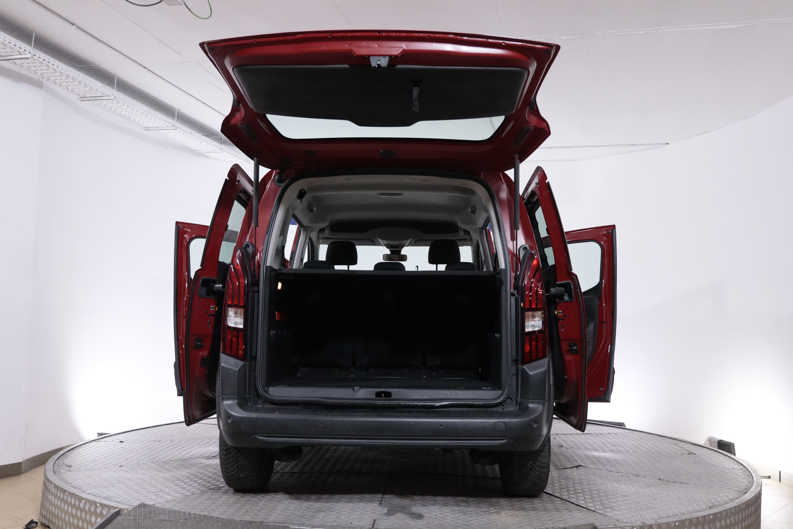 Peugeot Rifter 1.2 PURETECH 110CV ACTIVE 5P # PARKTRONIC foto 10