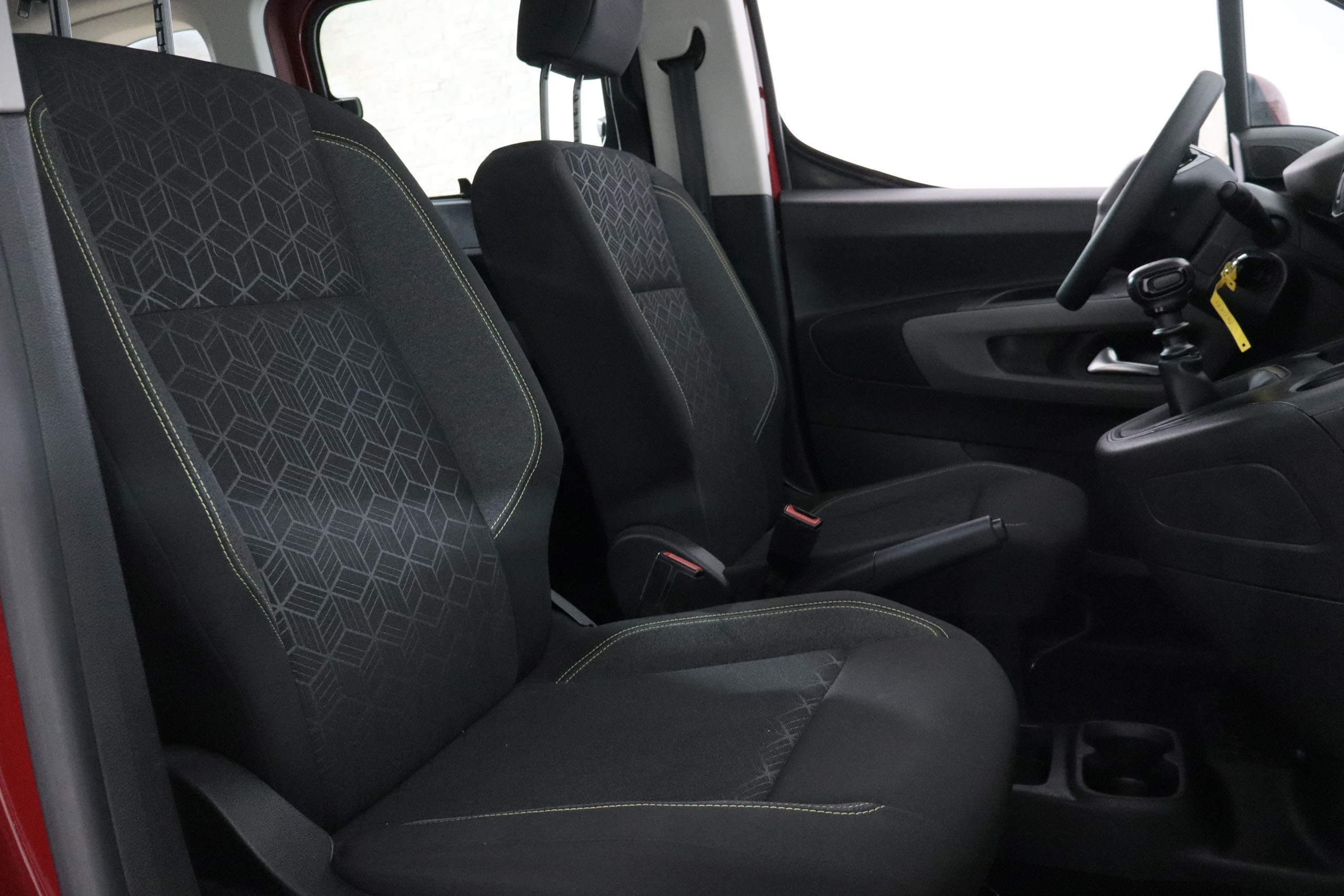 Peugeot Rifter 1.2 PURETECH 110CV ACTIVE 5P # PARKTRONIC foto 21