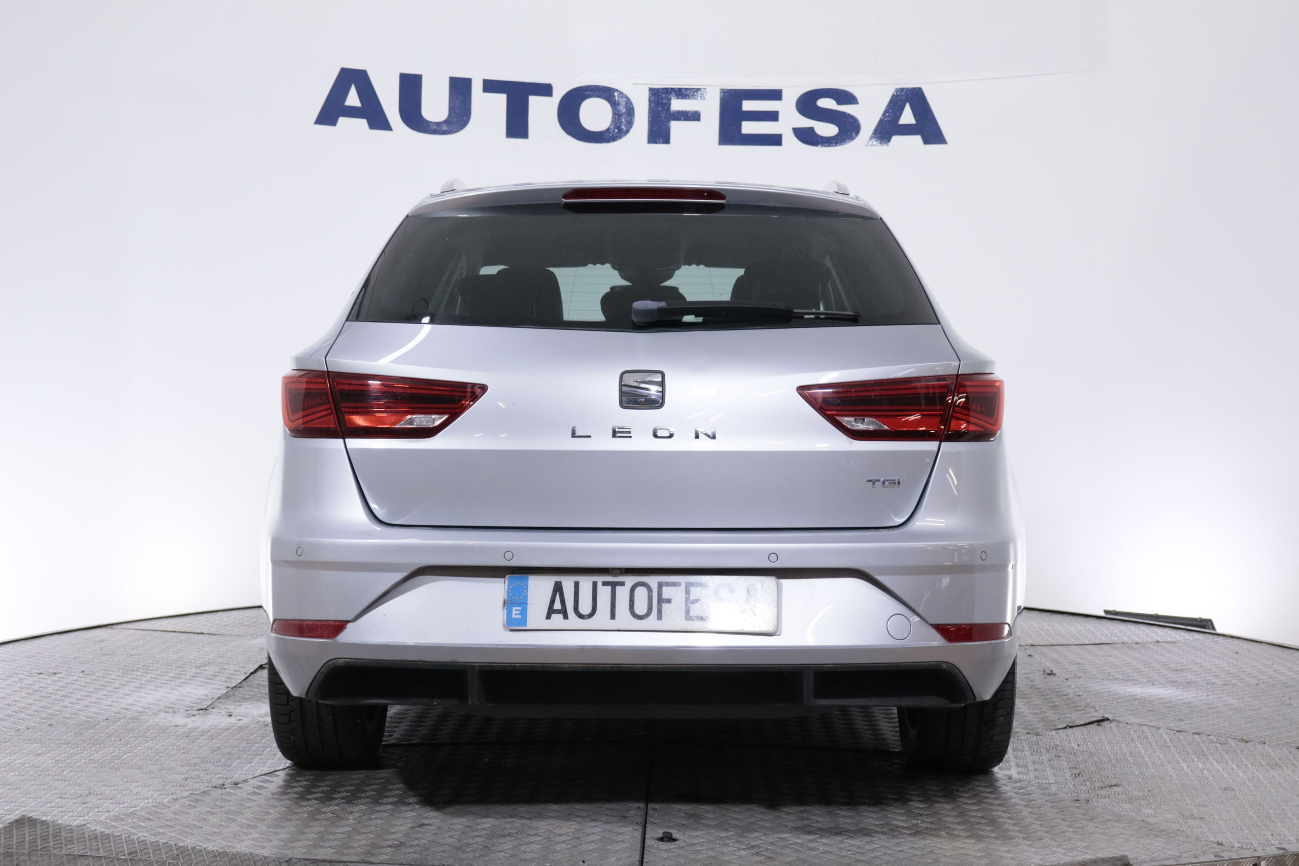 Seat Leon ST 1.5 TGI DSG-7 XCELLENCE 130CV 5P # IVA DEDUCIBLE,CAMARA TRASERA foto 7