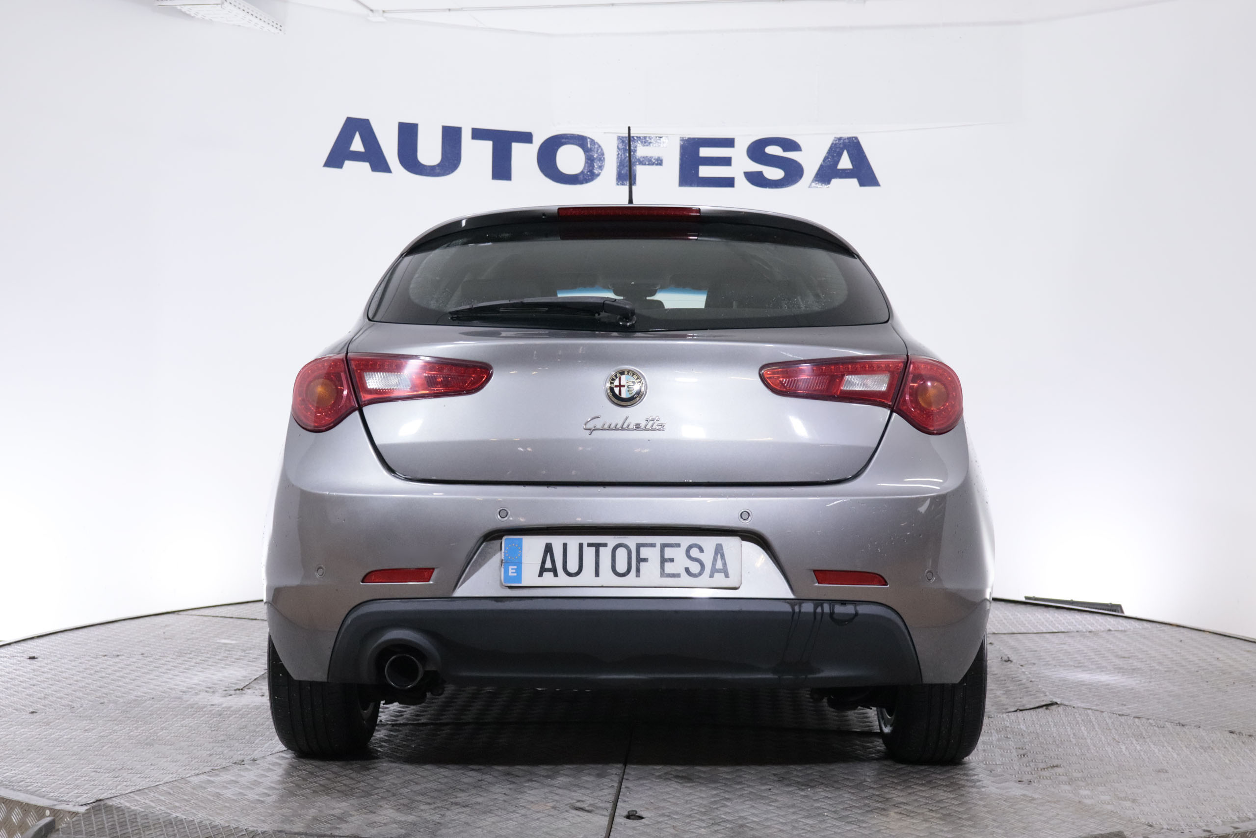 Alfa Romeo Giulietta GIULLIETA 1.6 JTD 105CV 5P # PARKTRONIC foto 2