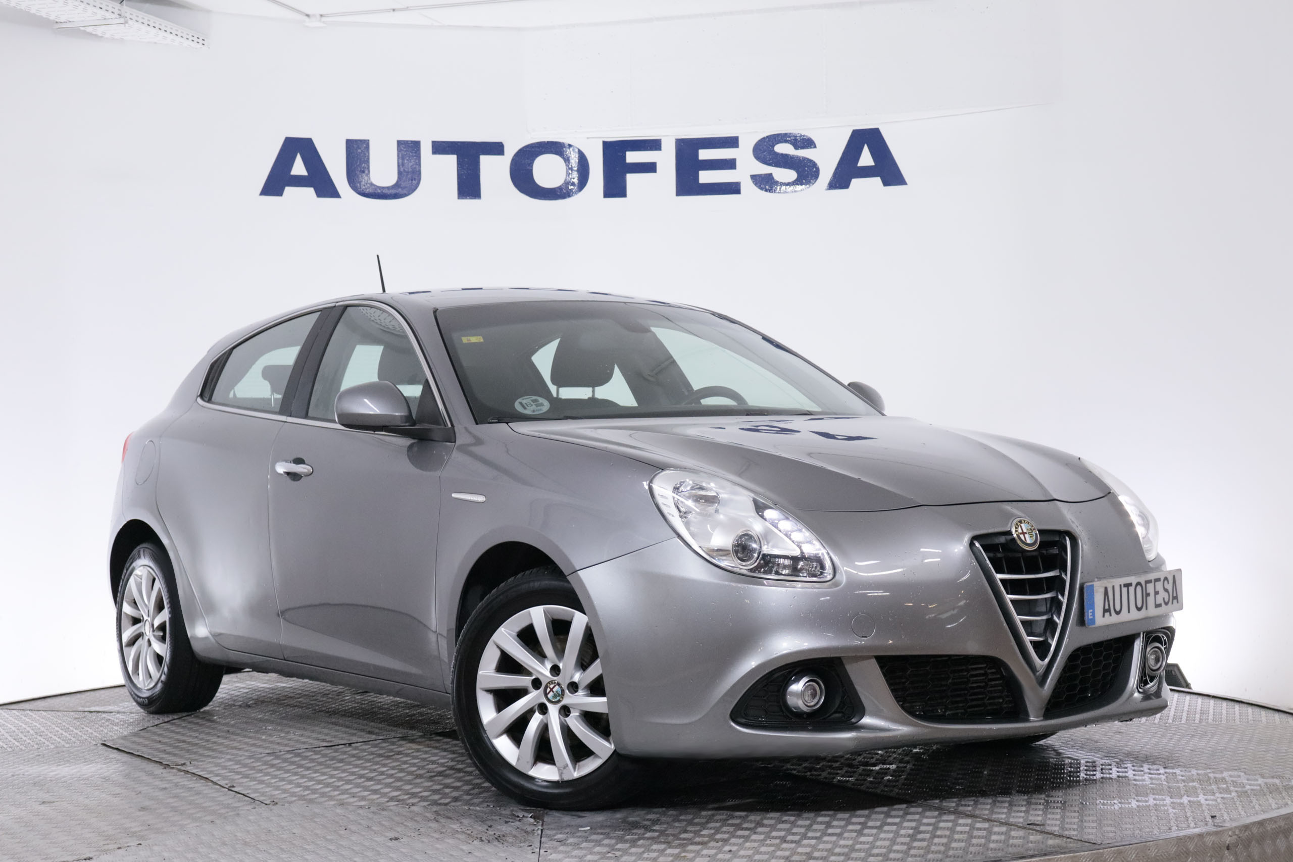 Alfa Romeo Giulietta GIULLIETA 1.6 JTD 105CV 5P # PARKTRONIC foto 9