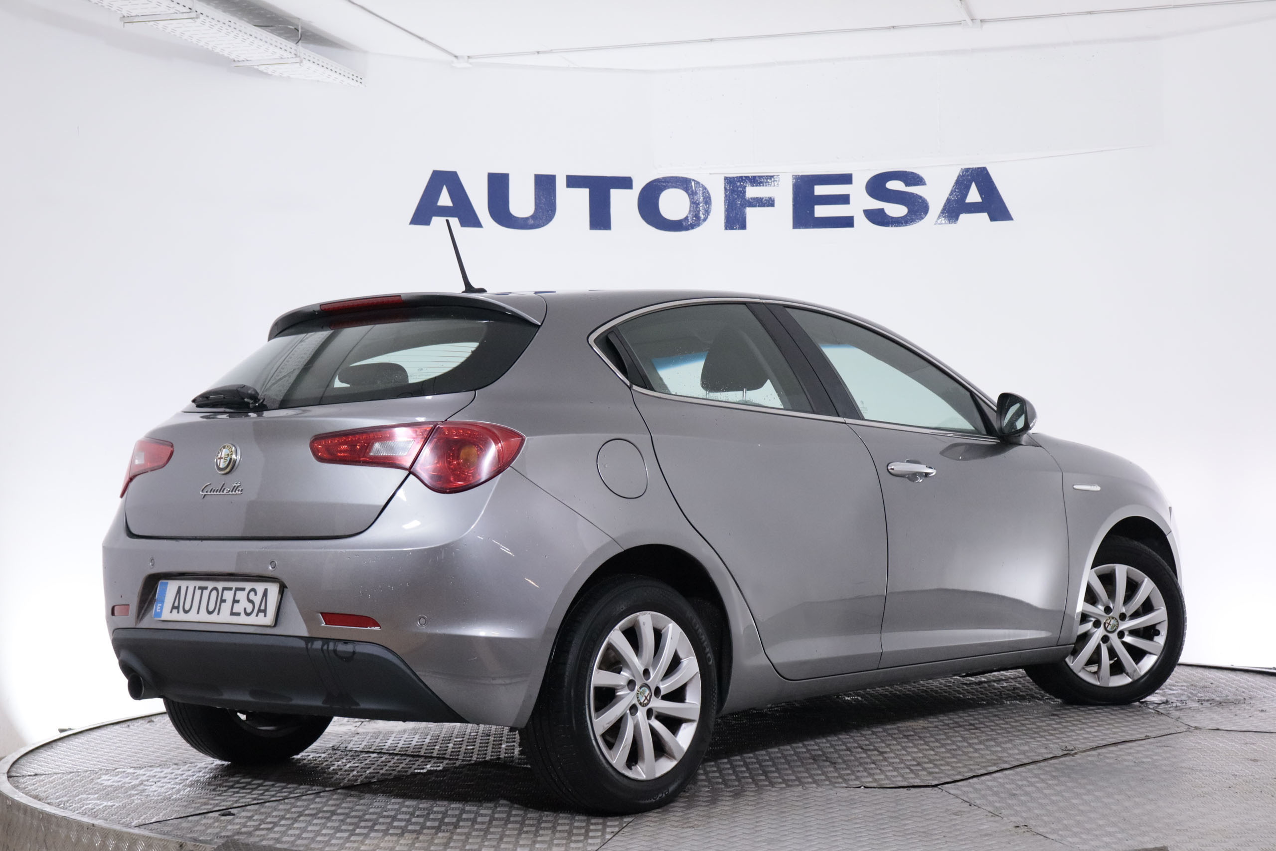 Alfa Romeo Giulietta GIULLIETA 1.6 JTD 105CV 5P # PARKTRONIC foto 11