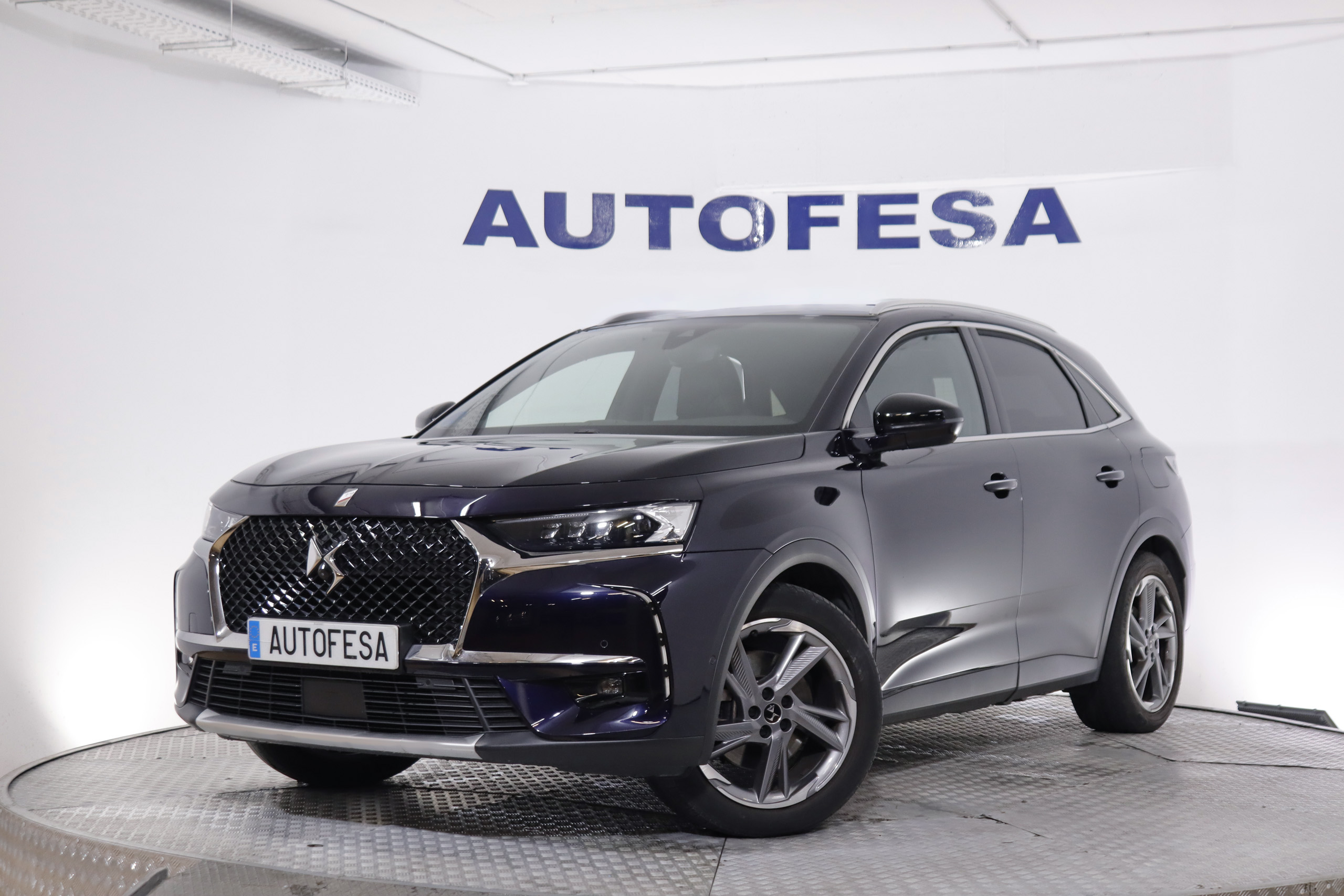 DS DS 7 Crossback 1.6 E-TENSE SO CHIC 4WD AUTO 300CV 5P # IVA DEDUCIBLE,CUERO,NAVY foto 1