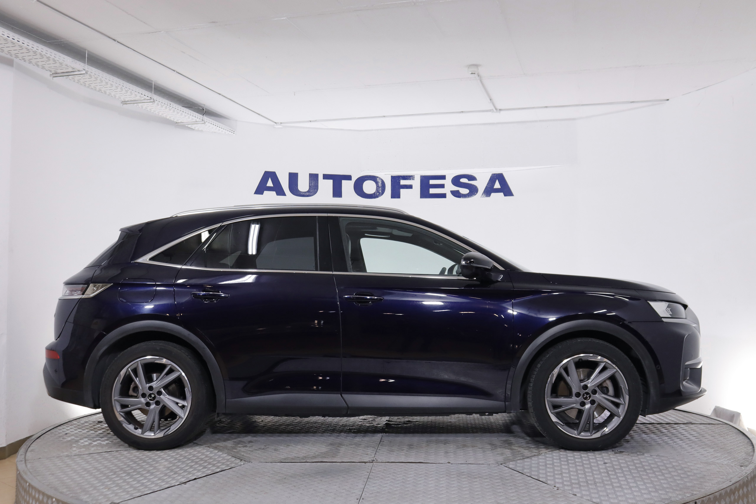 DS DS 7 Crossback 1.6 E-TENSE SO CHIC 4WD AUTO 300CV 5P # IVA DEDUCIBLE,CUERO,NAVY foto 10