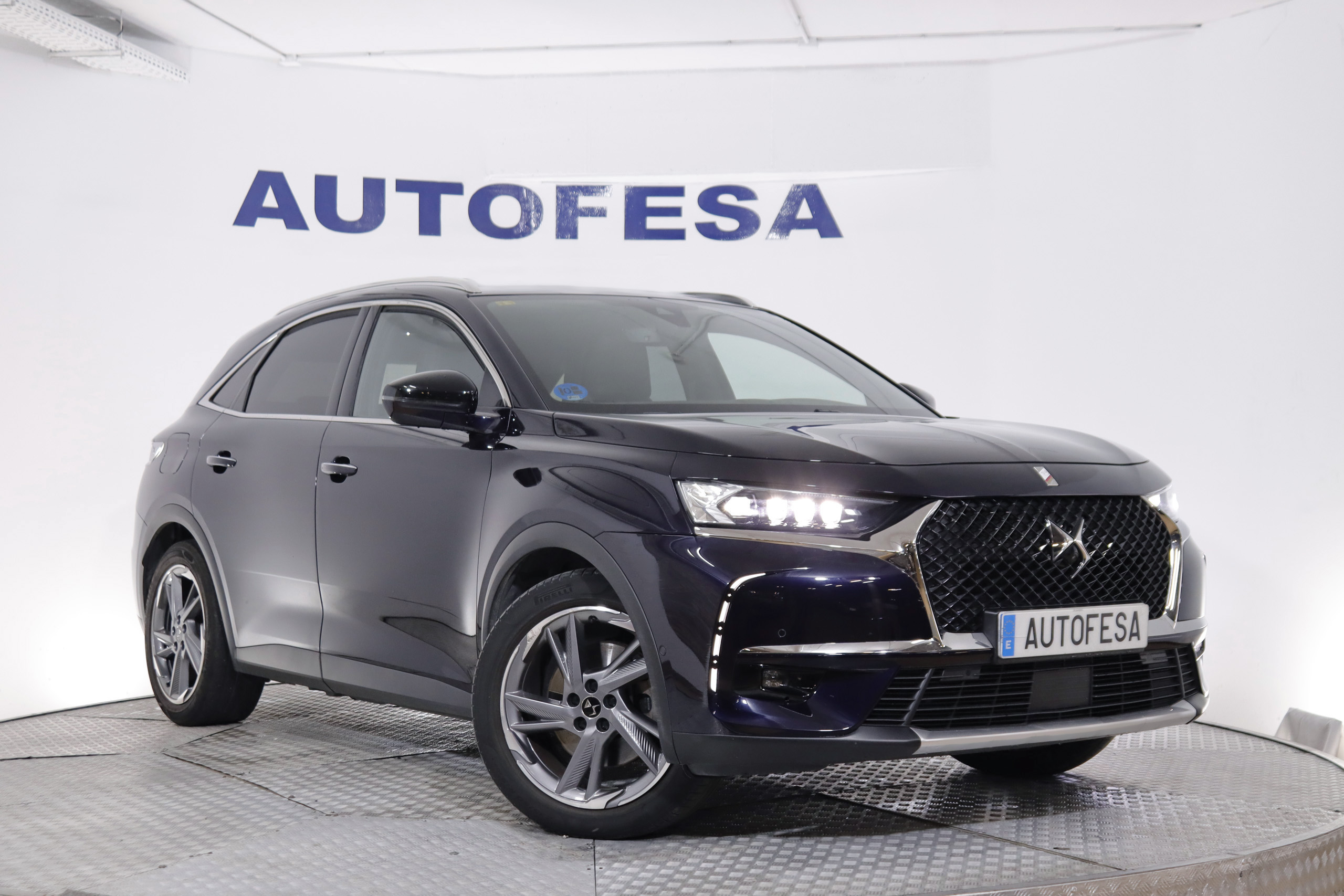 DS DS 7 Crossback 1.6 E-TENSE SO CHIC 4WD AUTO 300CV 5P # IVA DEDUCIBLE,CUERO,NAVY foto 3