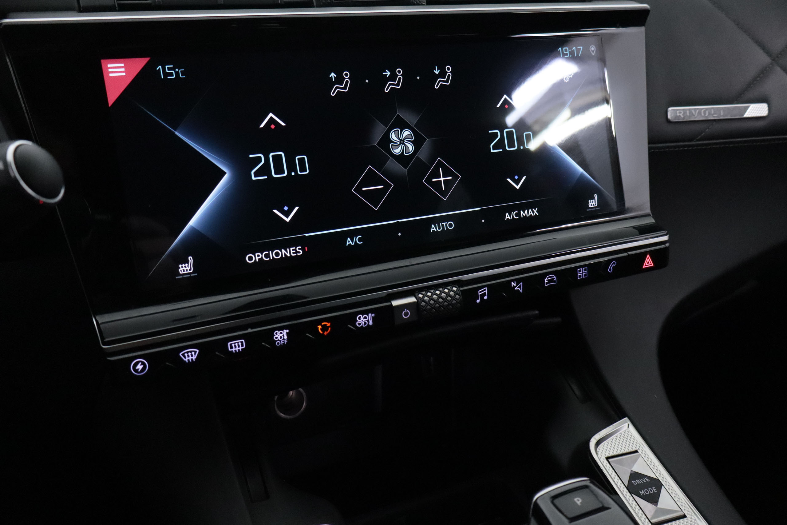 DS DS 7 Crossback 1.6 E-TENSE SO CHIC 4WD AUTO 300CV 5P # IVA DEDUCIBLE,CUERO,NAVY foto 21