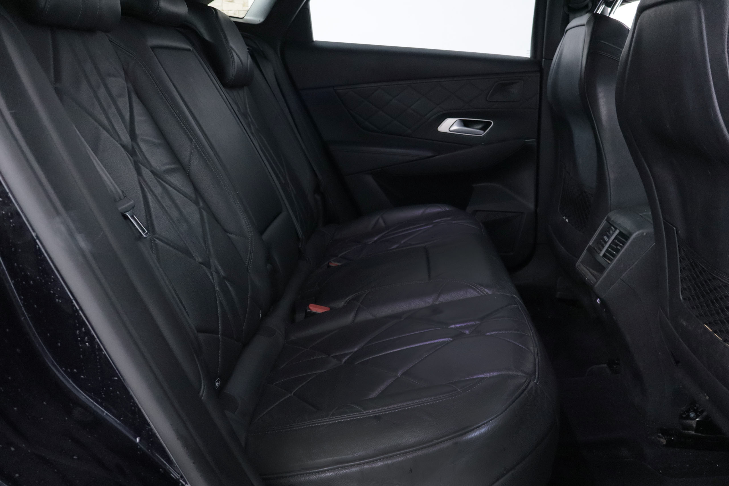 DS DS 7 Crossback 1.6 E-TENSE SO CHIC 4WD AUTO 300CV 5P # IVA DEDUCIBLE,CUERO,NAVY foto 31