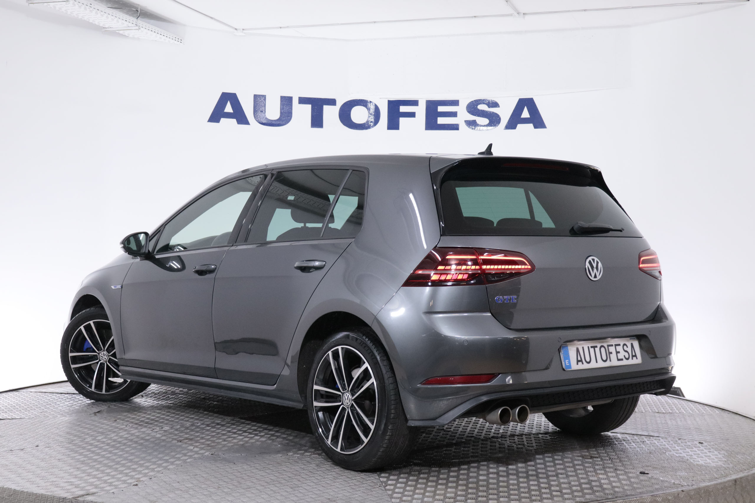 Volkswagen GOLF 1.4 TSI GTE AUTO 204CV 5P # NAVY,FAROS LED,CAMARA TRASERA 1.4 TSI GTE AUTO 204CV 5P # NAVY,FAROS LED,CAMARA TRASERA foto 9