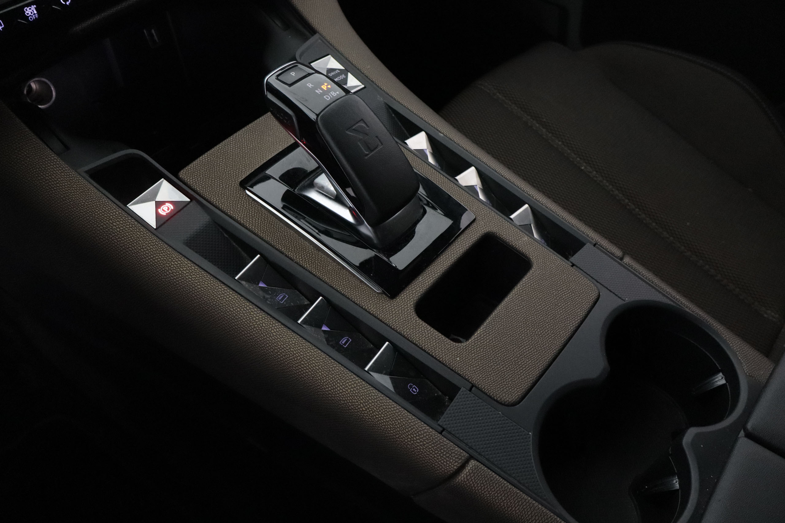 DS DS 7 Crossback DS7 CROSSBACK 1.6 E-TENSE SO CHIC 225CV 2WD AUTO 5P # IVA DEDUCIBLE, foto 24