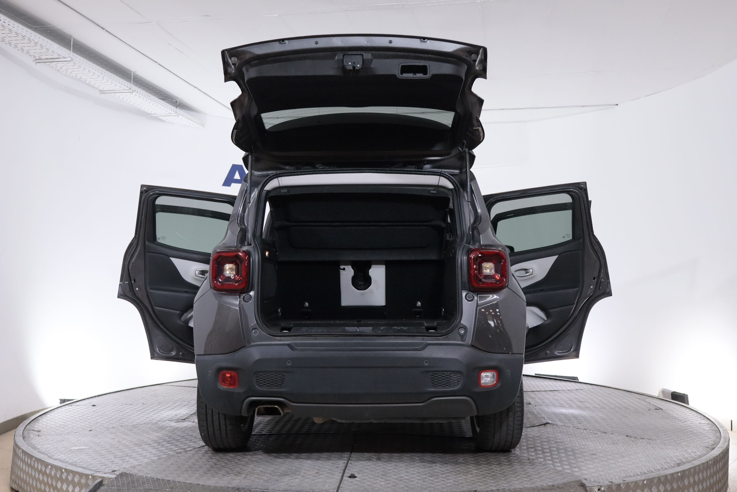 Jeep Renegade 1.6 MJET LIMITED 4X2 DDCT AUTO 120CV 5P # IVA DEDUCIBLE,CUERO,PARKTORNIC foto 10