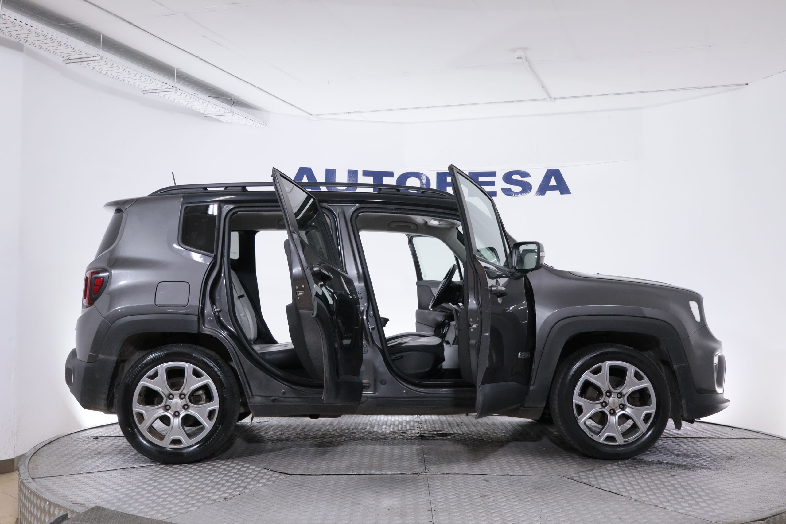 Jeep Renegade 1.6 MJET LIMITED 4X2 DDCT AUTO 120CV 5P # IVA DEDUCIBLE,CUERO,PARKTORNIC foto 13