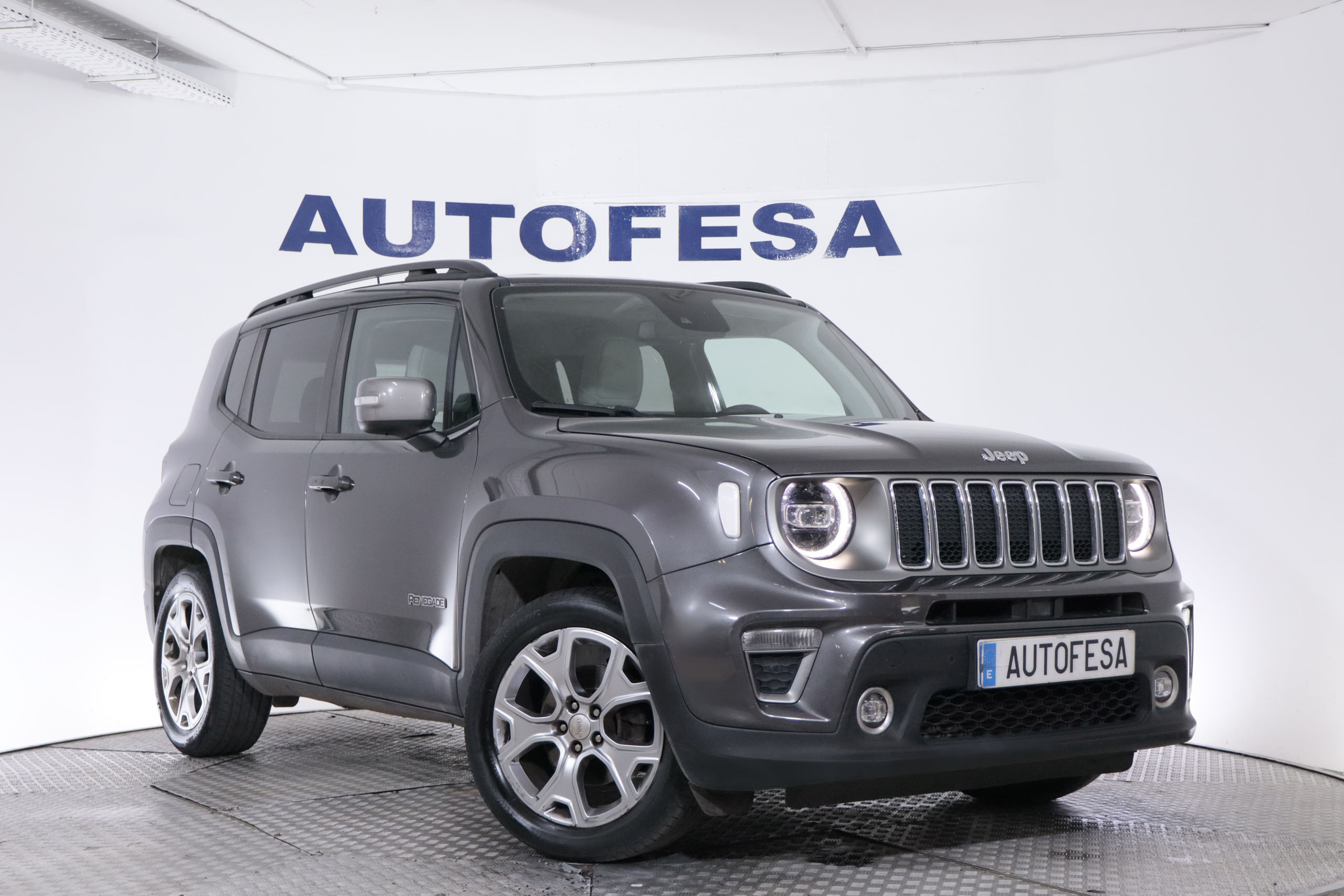 Jeep Renegade 1.6 MJET LIMITED 4X2 DDCT AUTO 120CV 5P # IVA DEDUCIBLE,CUERO,PARKTORNIC foto 3
