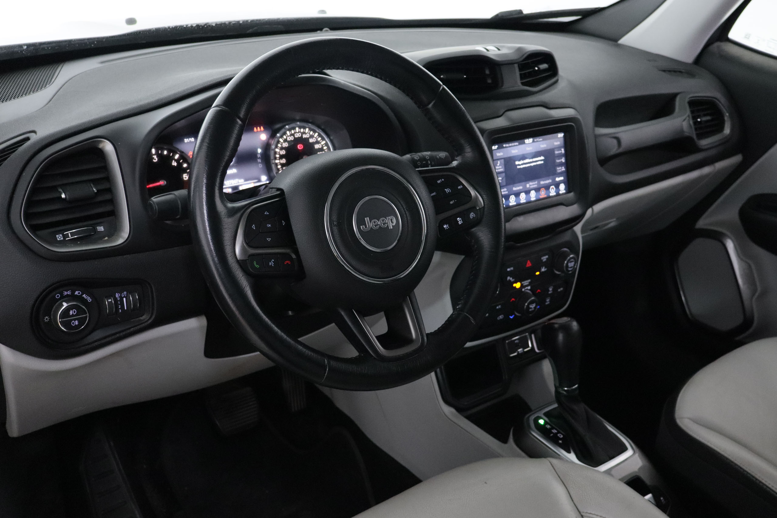 Jeep Renegade 1.6 MJET LIMITED 4X2 DDCT AUTO 120CV 5P # IVA DEDUCIBLE,CUERO,PARKTORNIC foto 14