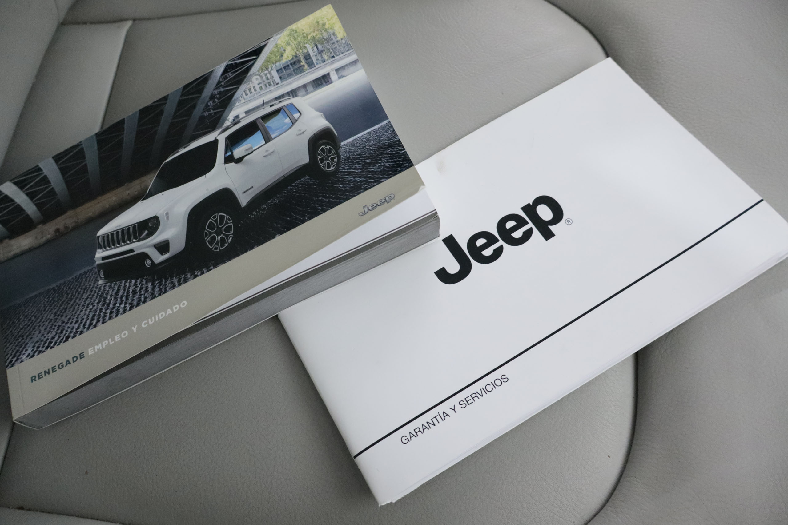 Jeep Renegade 1.6 MJET LIMITED 4X2 DDCT AUTO 120CV 5P # IVA DEDUCIBLE,CUERO,PARKTORNIC foto 24