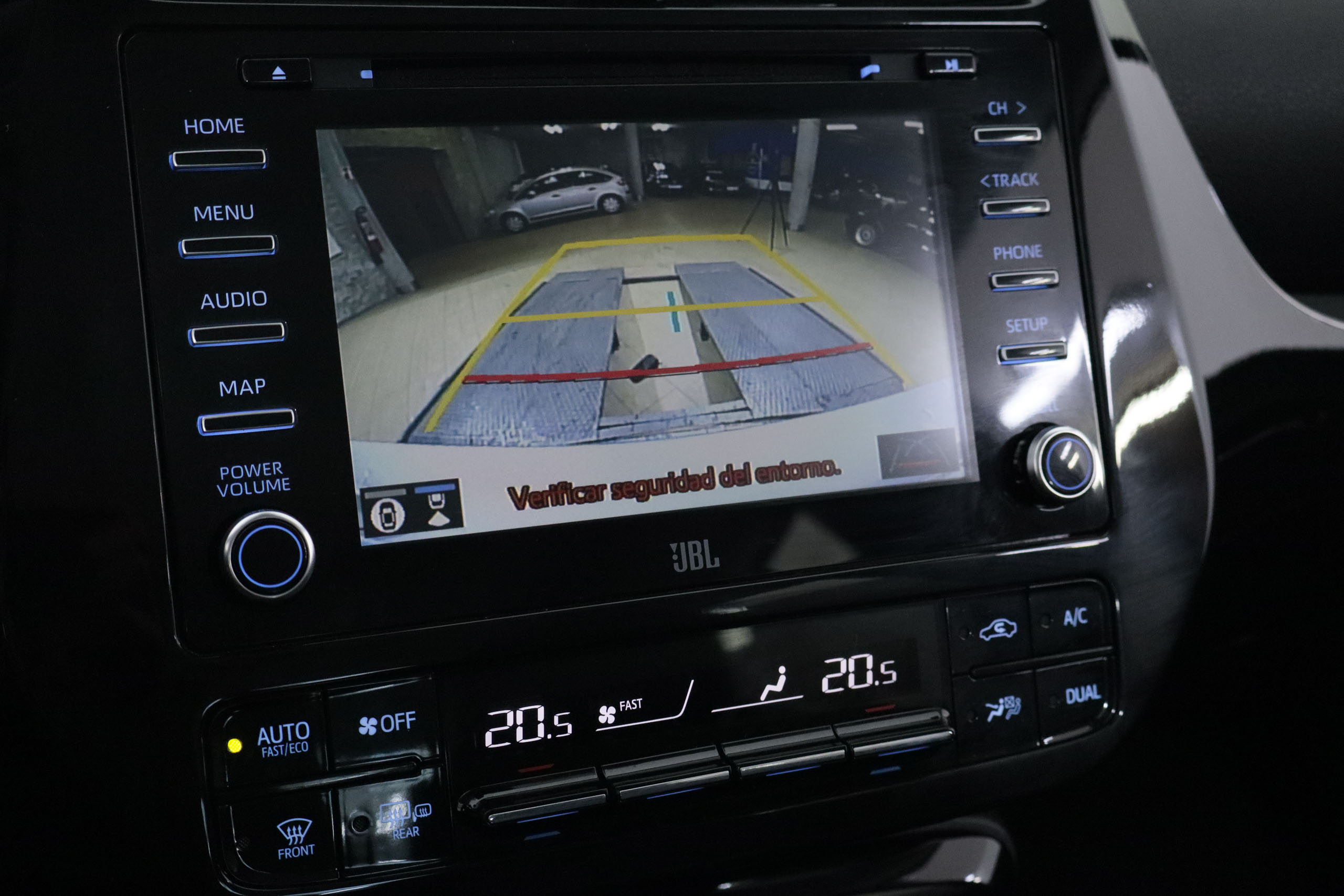 Toyota Prius 1.8 HYBRID DYNAMIC PACK AUTO 136CV 5P # CUERO,NAVY,CAMARA 360 foto 22