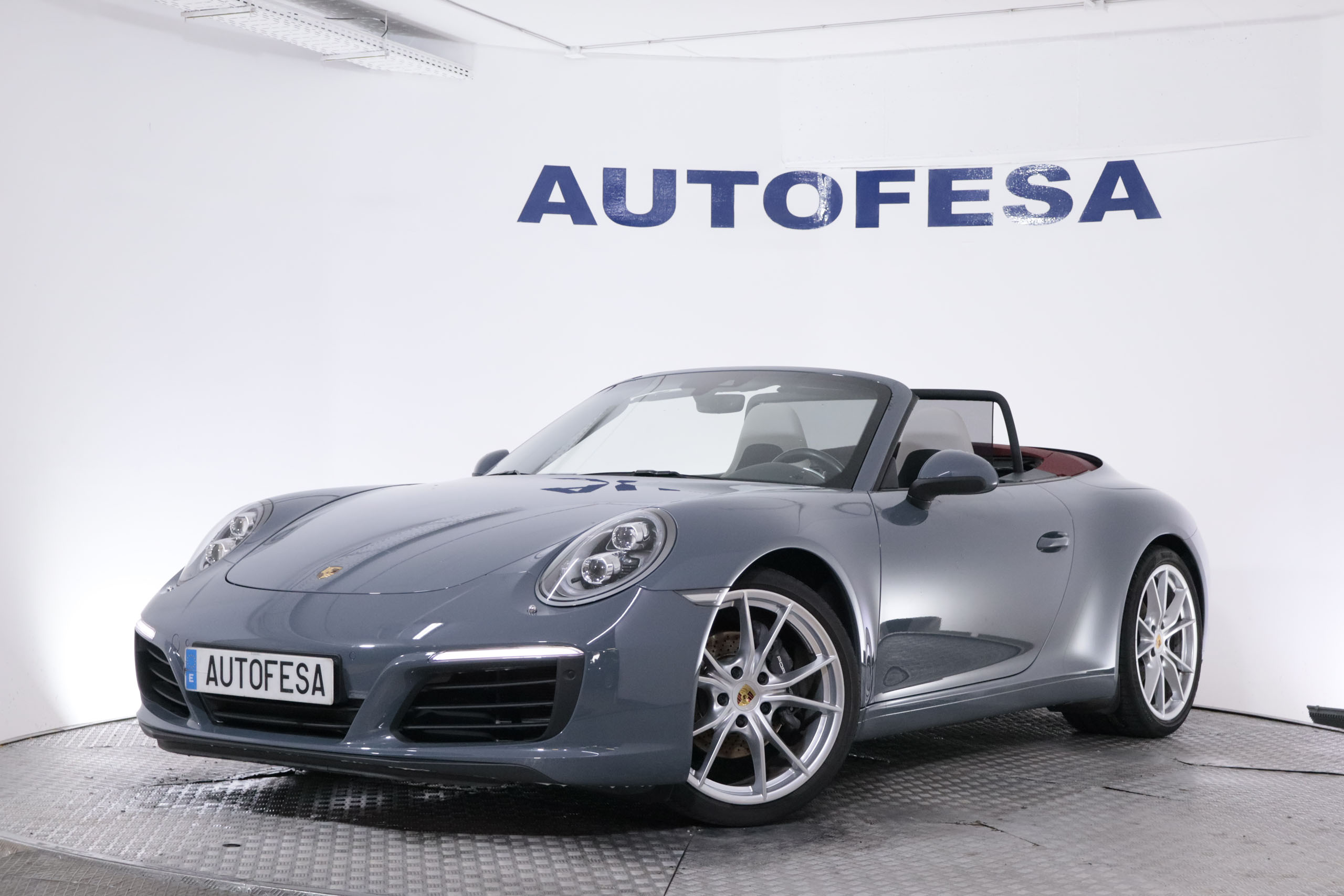 Porsche 911 CARRERA 911 CABRIO PDK AUTO 370CV 2P #CAPOTA ROJA,NAVY,LIBRO REVISION foto 1