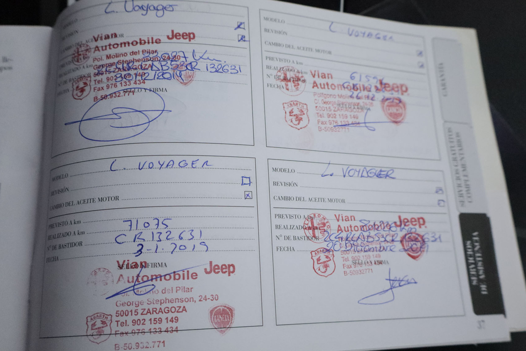 Lancia Voyager 2.8 CRD GOLD AUTO 163CV 7 PLAZAS 5P # CUERO,PARTKTORNIC foto 28