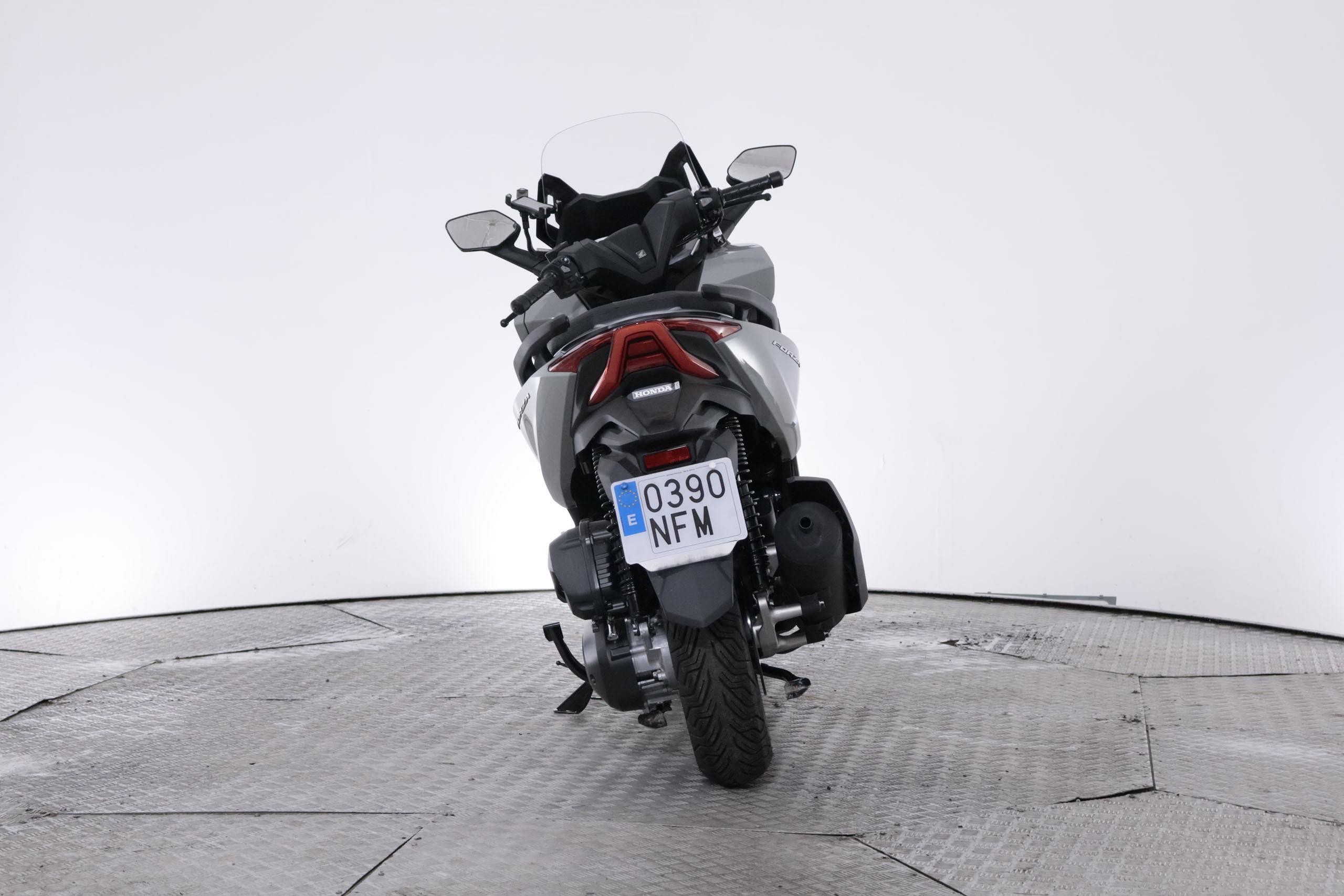 Honda Forza 125 FORZA 125 ABS 14CV A ESTRENAR #  GARANTIA FABRICA 8/2028,FAROS LED foto 5